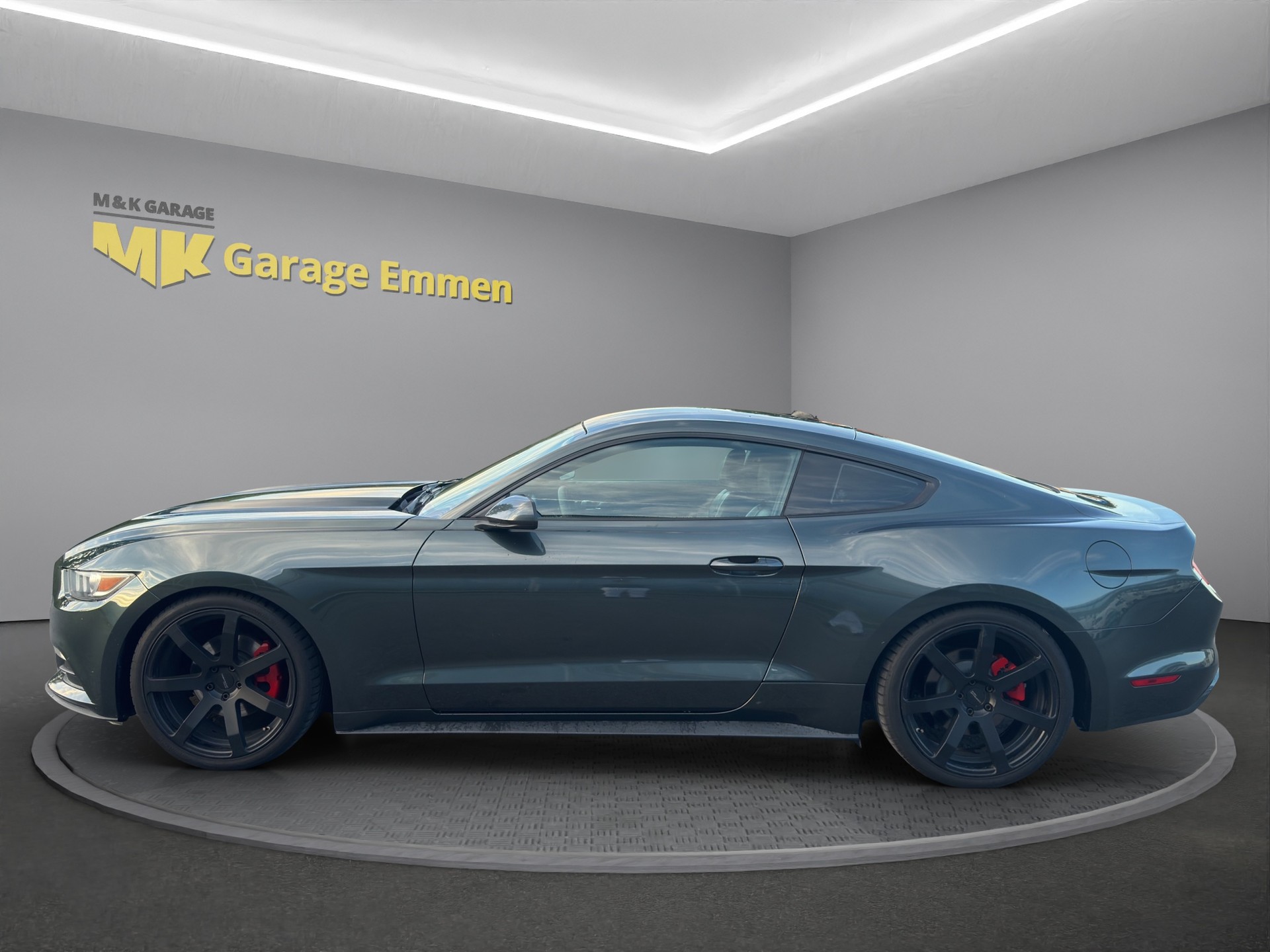 FORD Mustang Coupé 3.7 V6-showroom-element-1