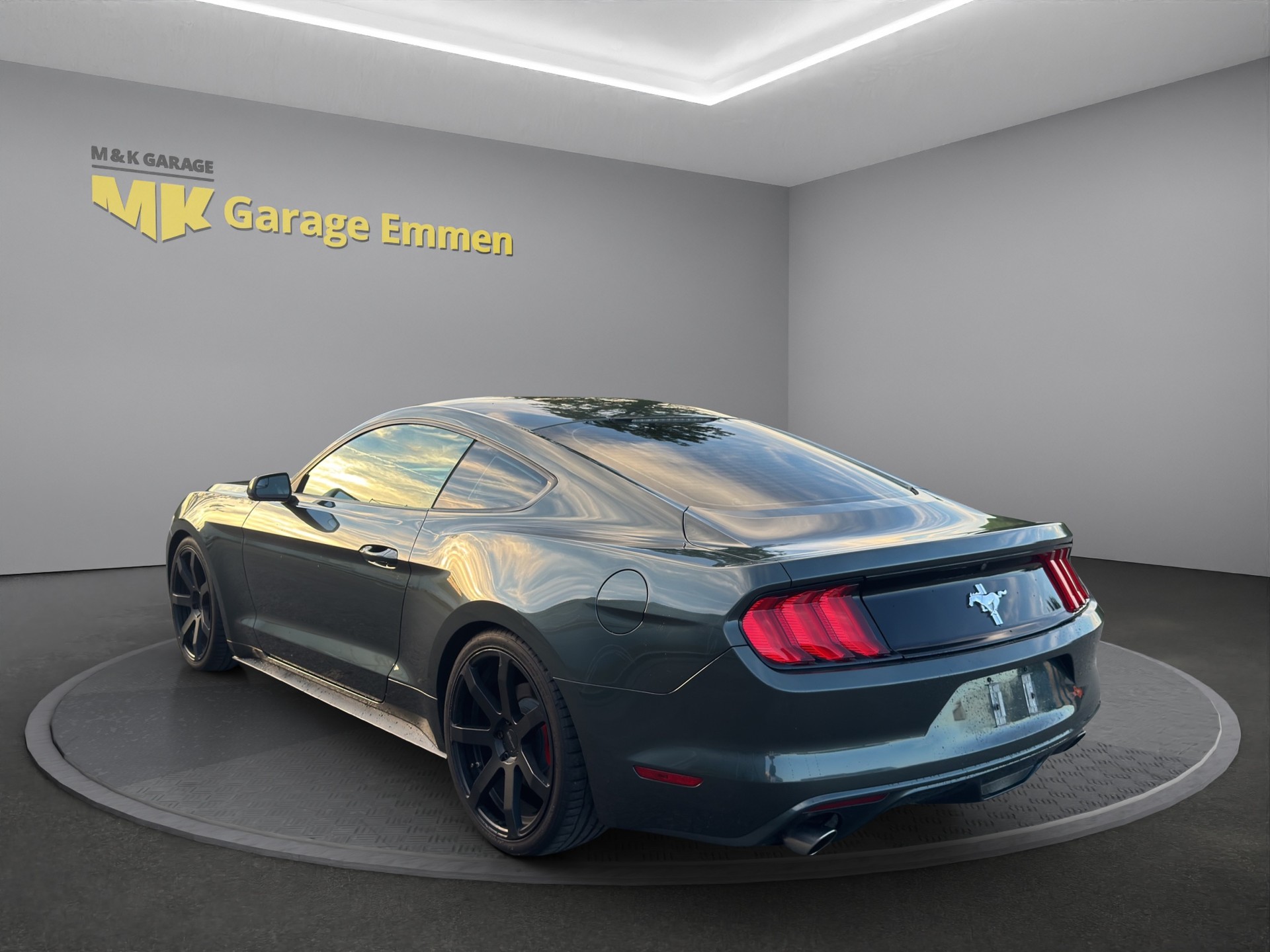 FORD Mustang Coupé 3.7 V6-showroom-element-2