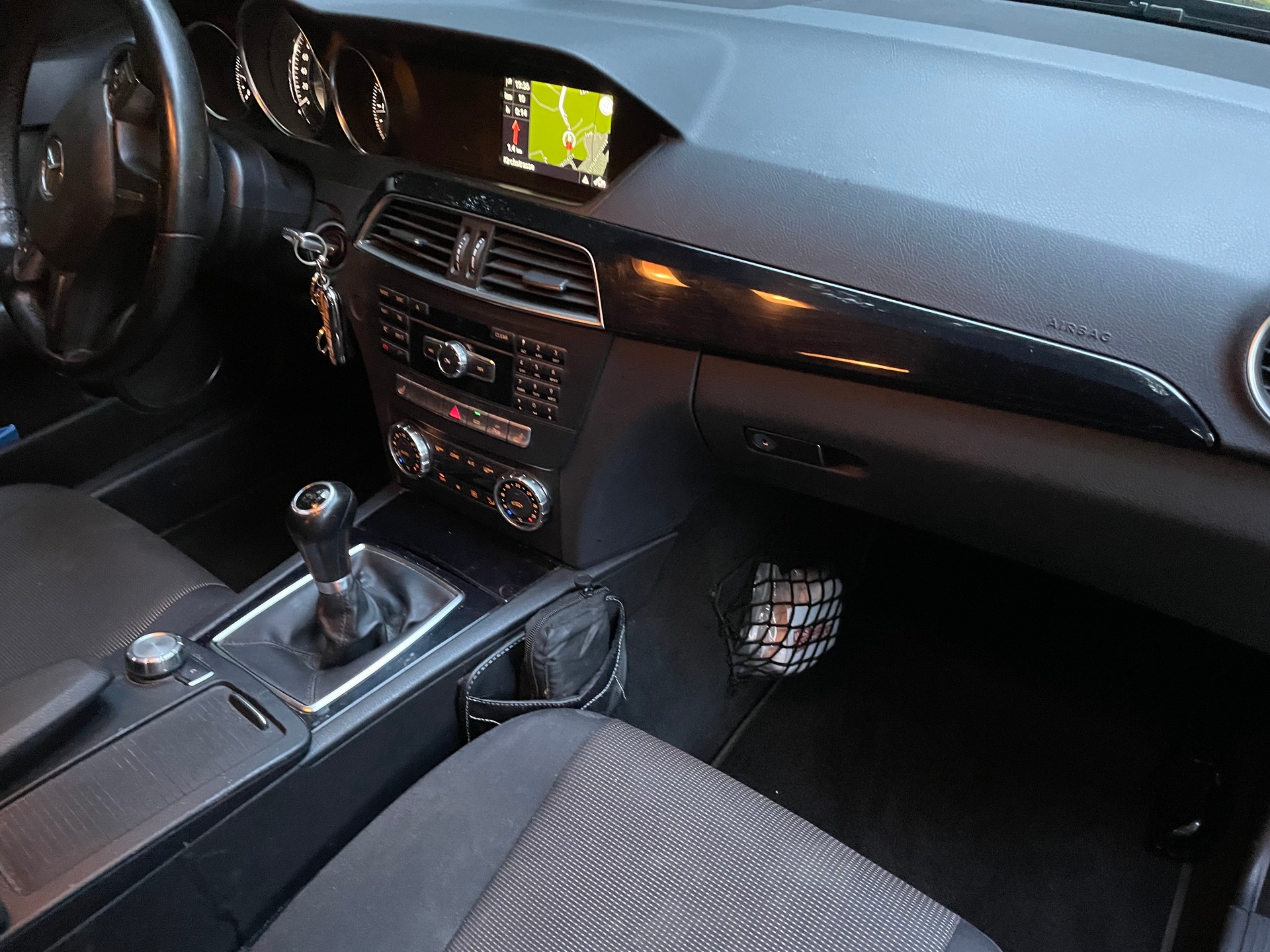 MERCEDES-BENZ C 250 CDI BlueEF-image-7