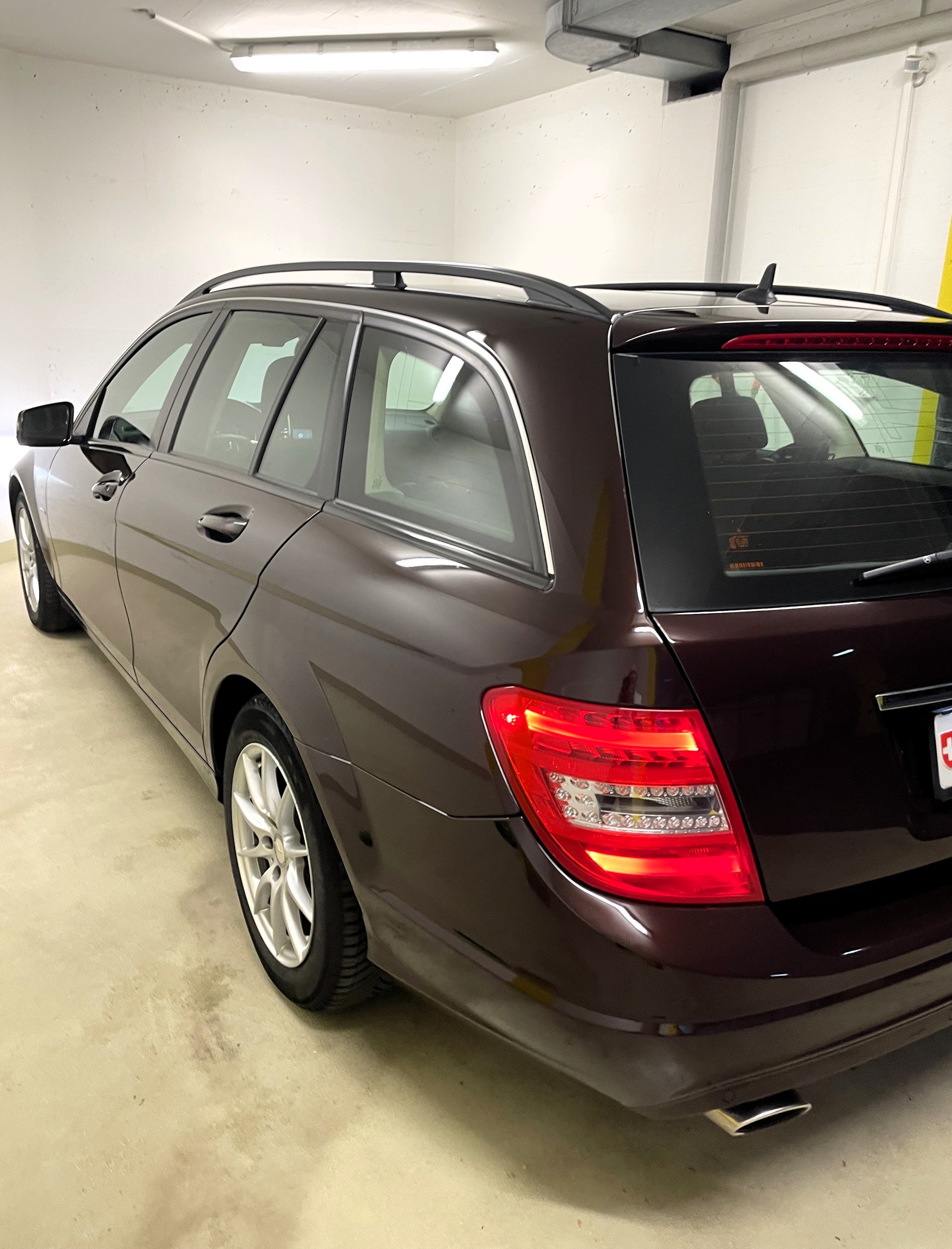 MERCEDES-BENZ C 250 CDI BlueEF-image-3