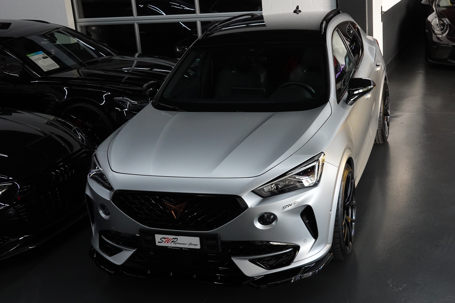 CUPRA FORMENTOR 2.0TSI SILVER 4DRIVE DSG CH-FZ APR 385-showroom-element-2