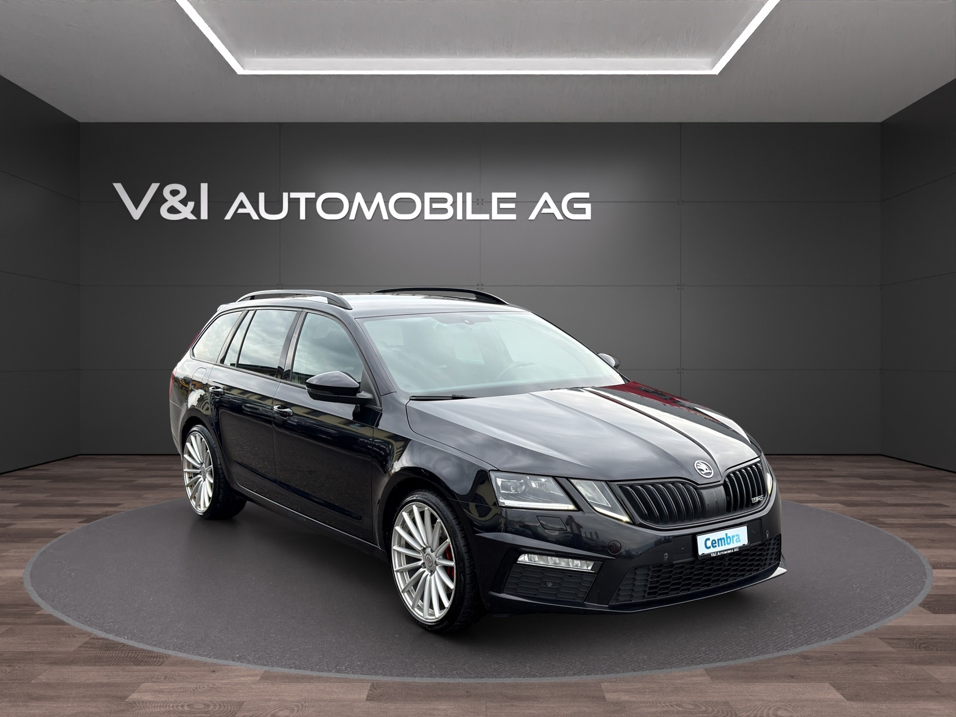 SKODA Octavia Combi 2.0 TDI RS 4x4 DSG-showroom-element-1