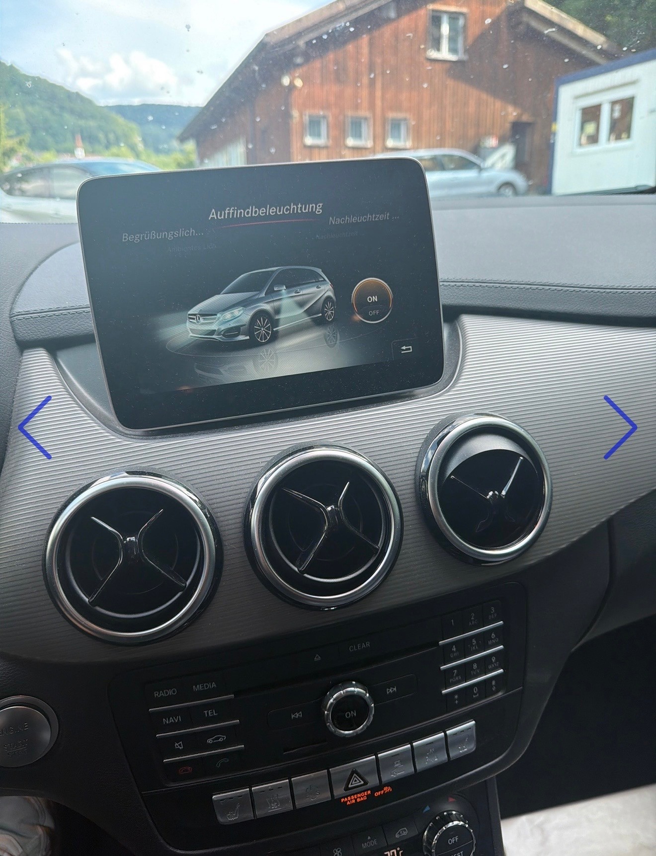 MERCEDES-BENZ B Electric Drive Style-image-13