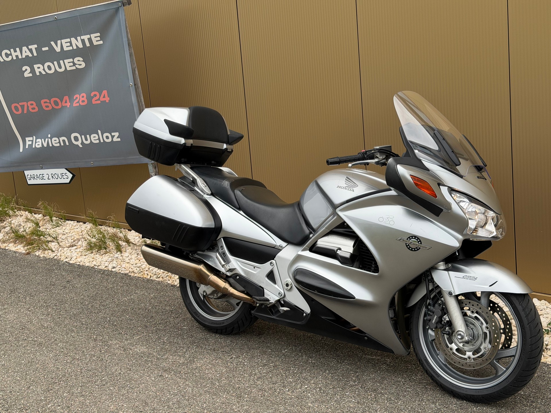 HONDA ST 1300 ABS Pan-European-image-2