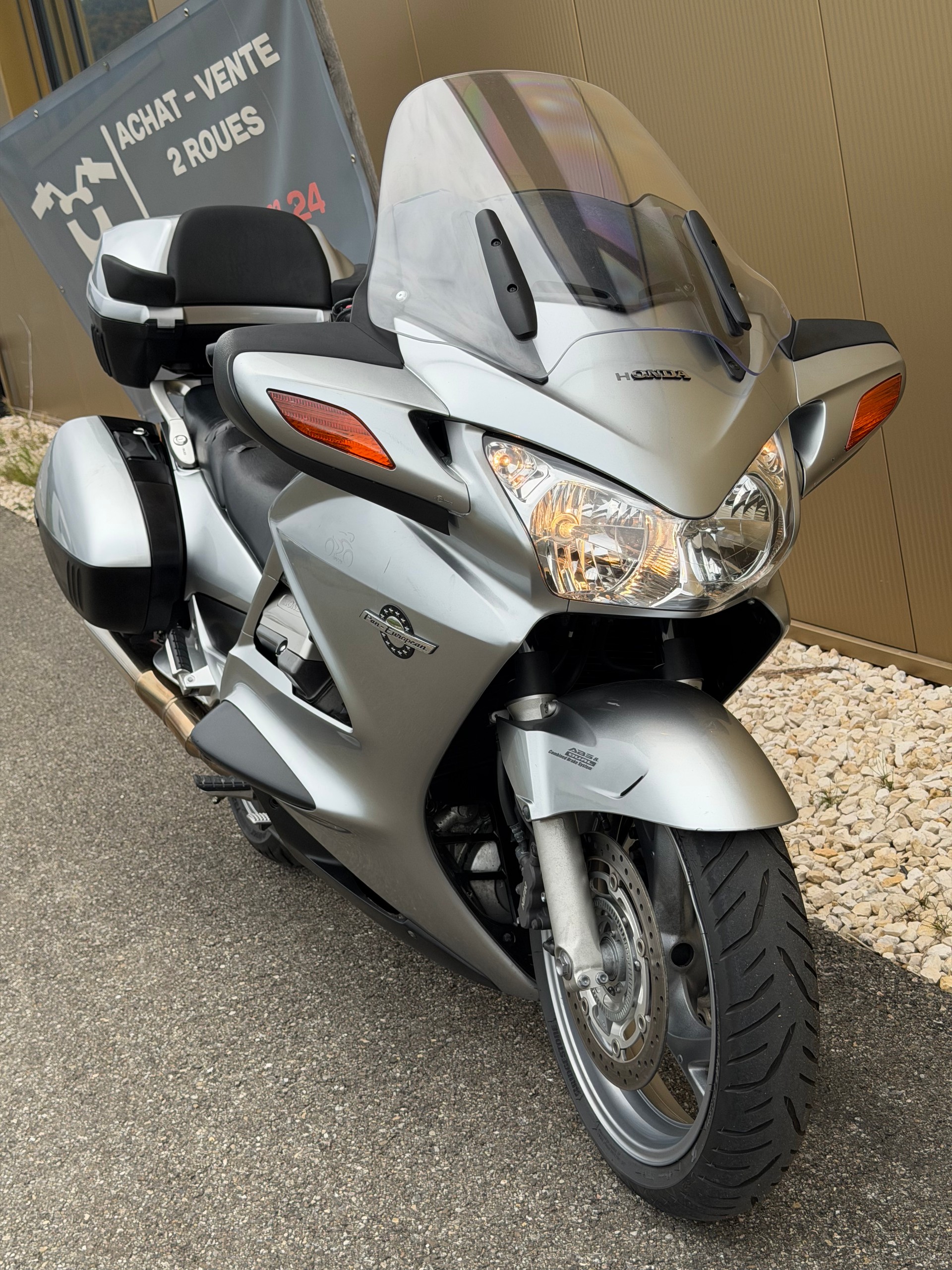 HONDA ST 1300 ABS Pan-European-image-0
