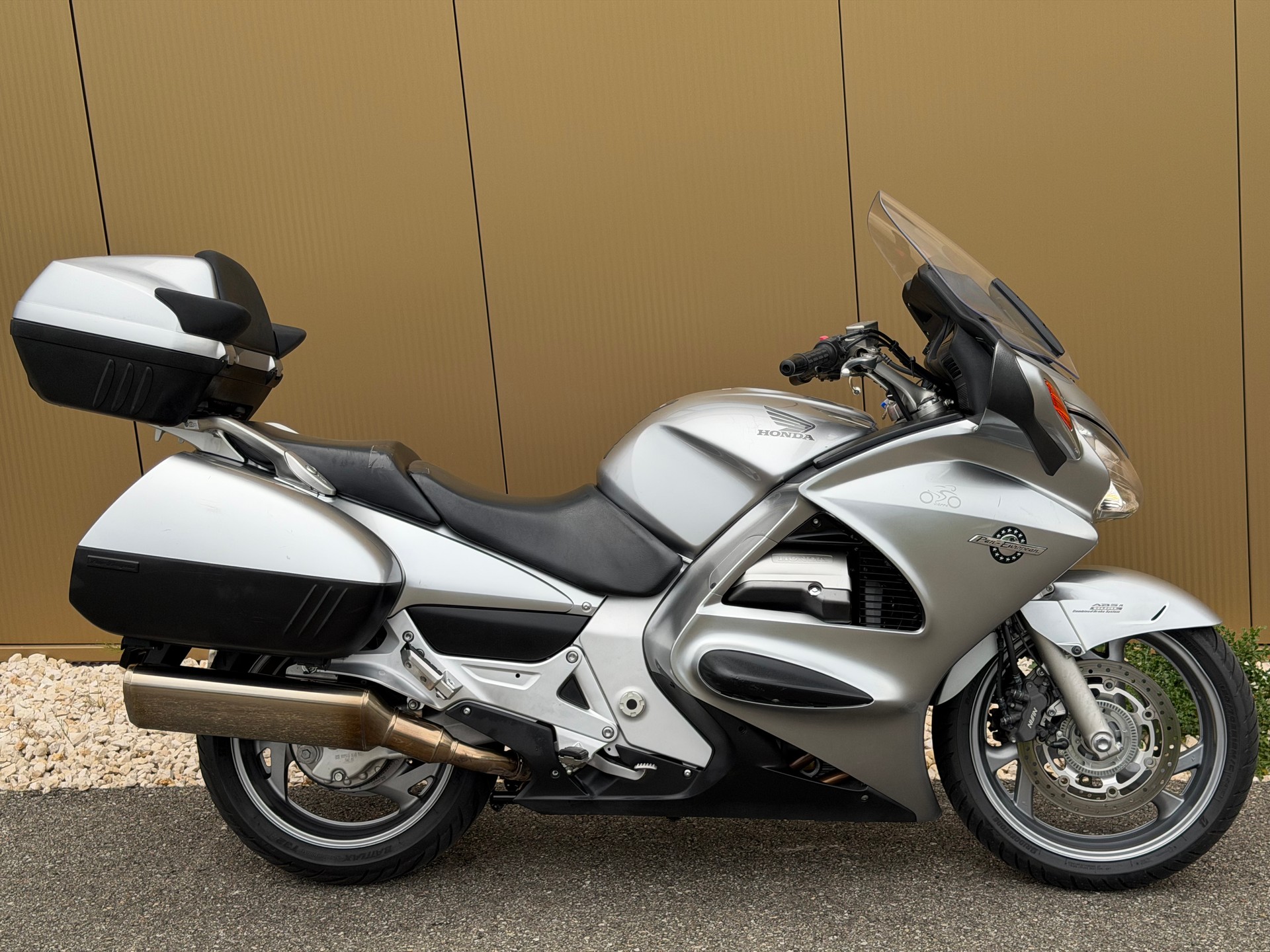 HONDA ST 1300 ABS Pan-European-image-3