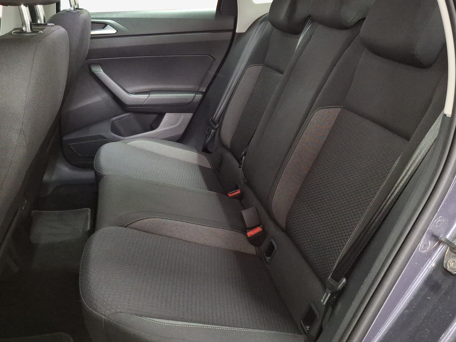 VW Taigo 1.0 TSI Life DSG-image-11