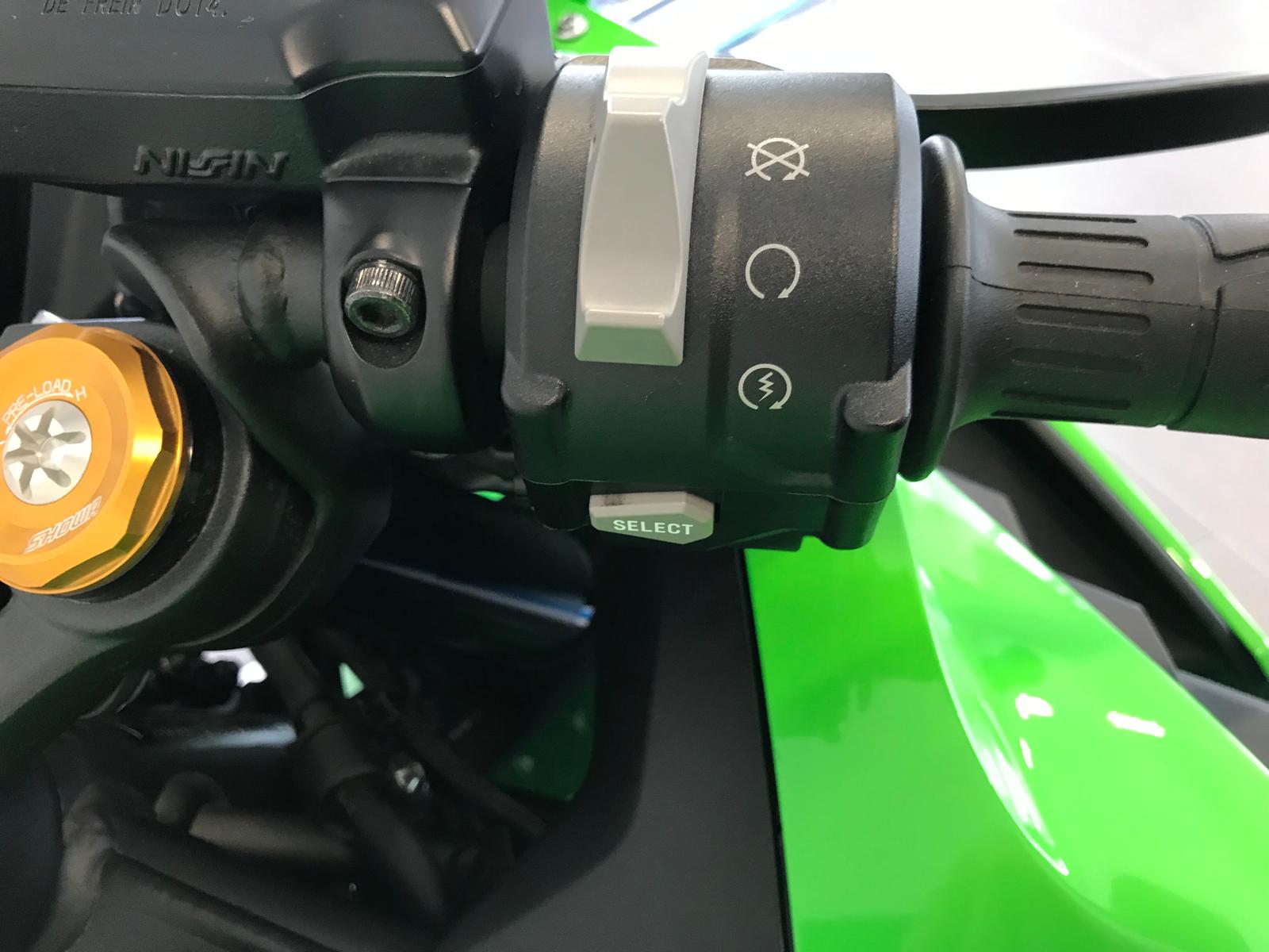 KAWASAKI Ninja ZX-4RR (35kW)-image-14