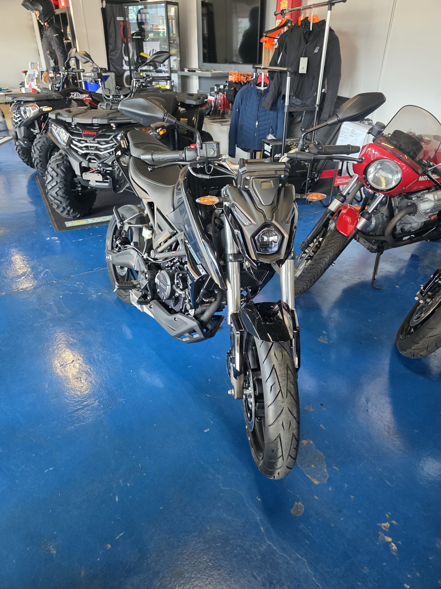 VOGE 125R-image-0