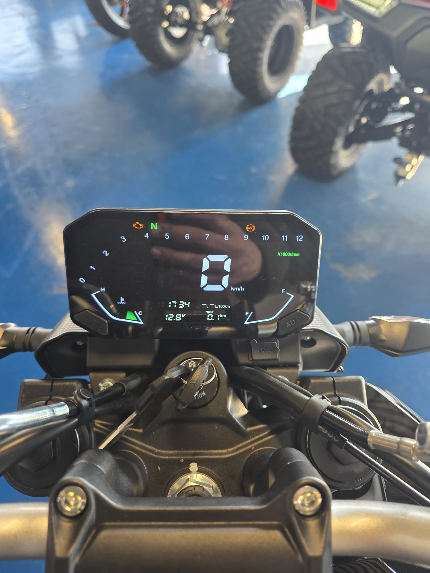 VOGE 125R-image-3