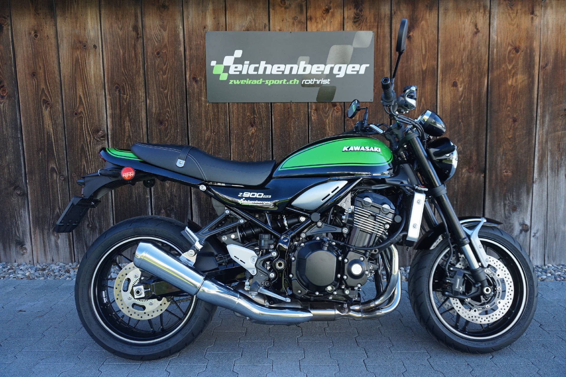 KAWASAKI Z 900 RS ABS MY25-image-2