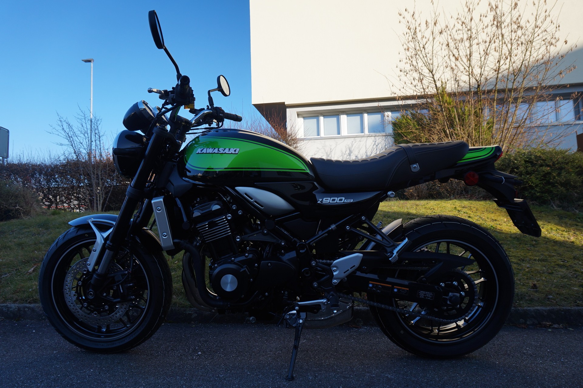 KAWASAKI Z 900 RS ABS MY25-image-7