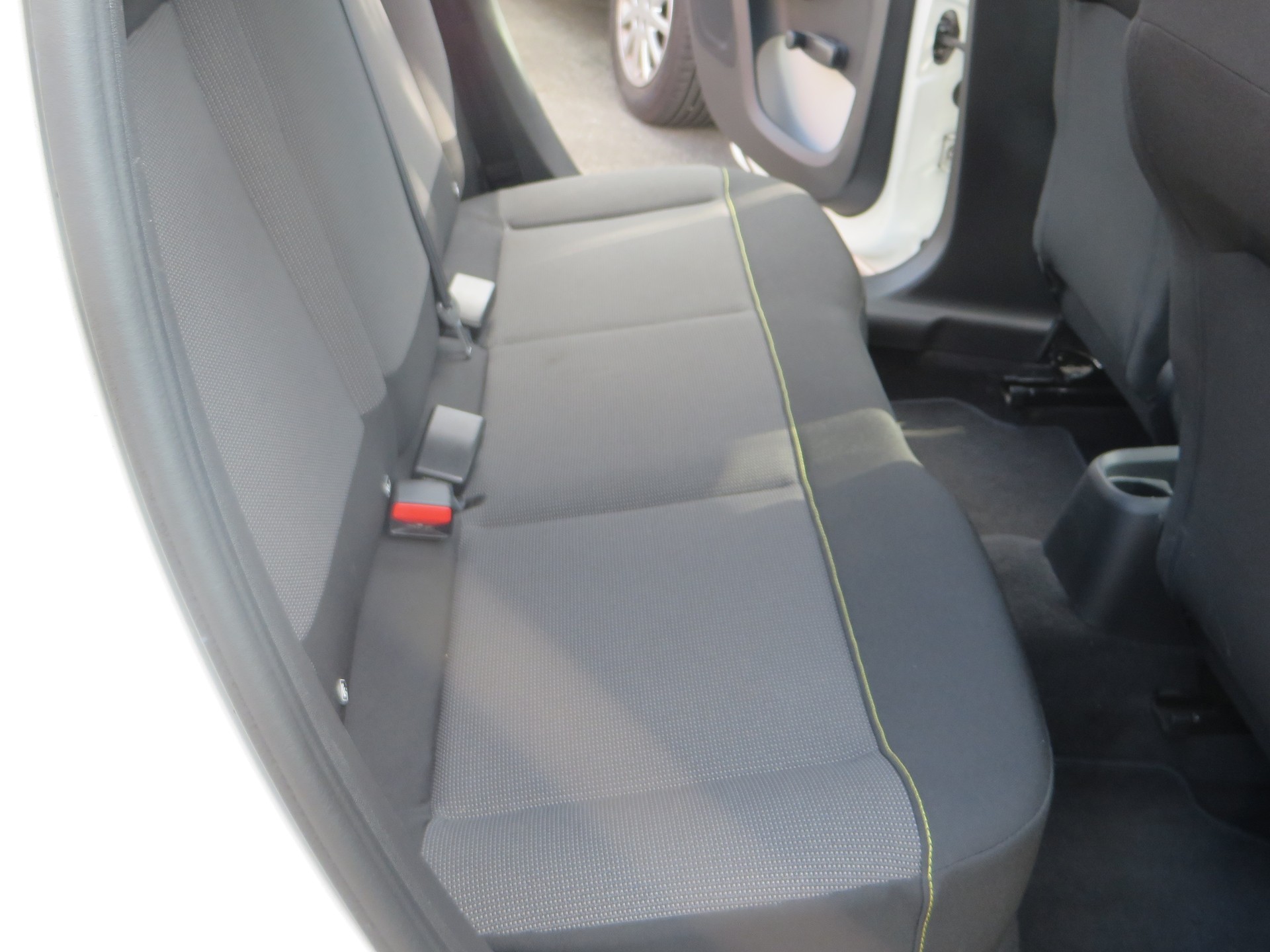 CITROEN C3 1.2i PureTech Feel-image-4
