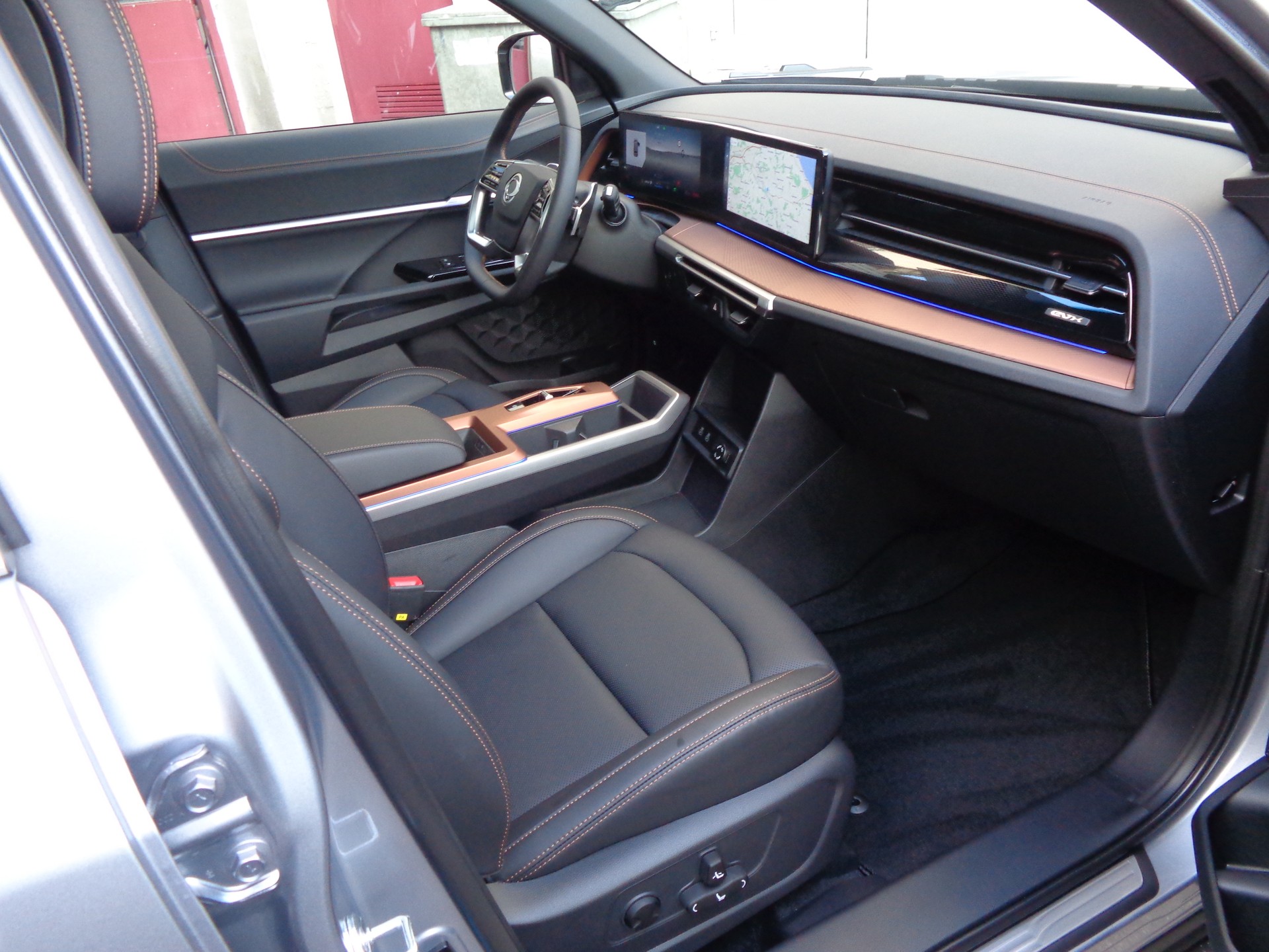 KGM-SsangYong Titanium-image-10