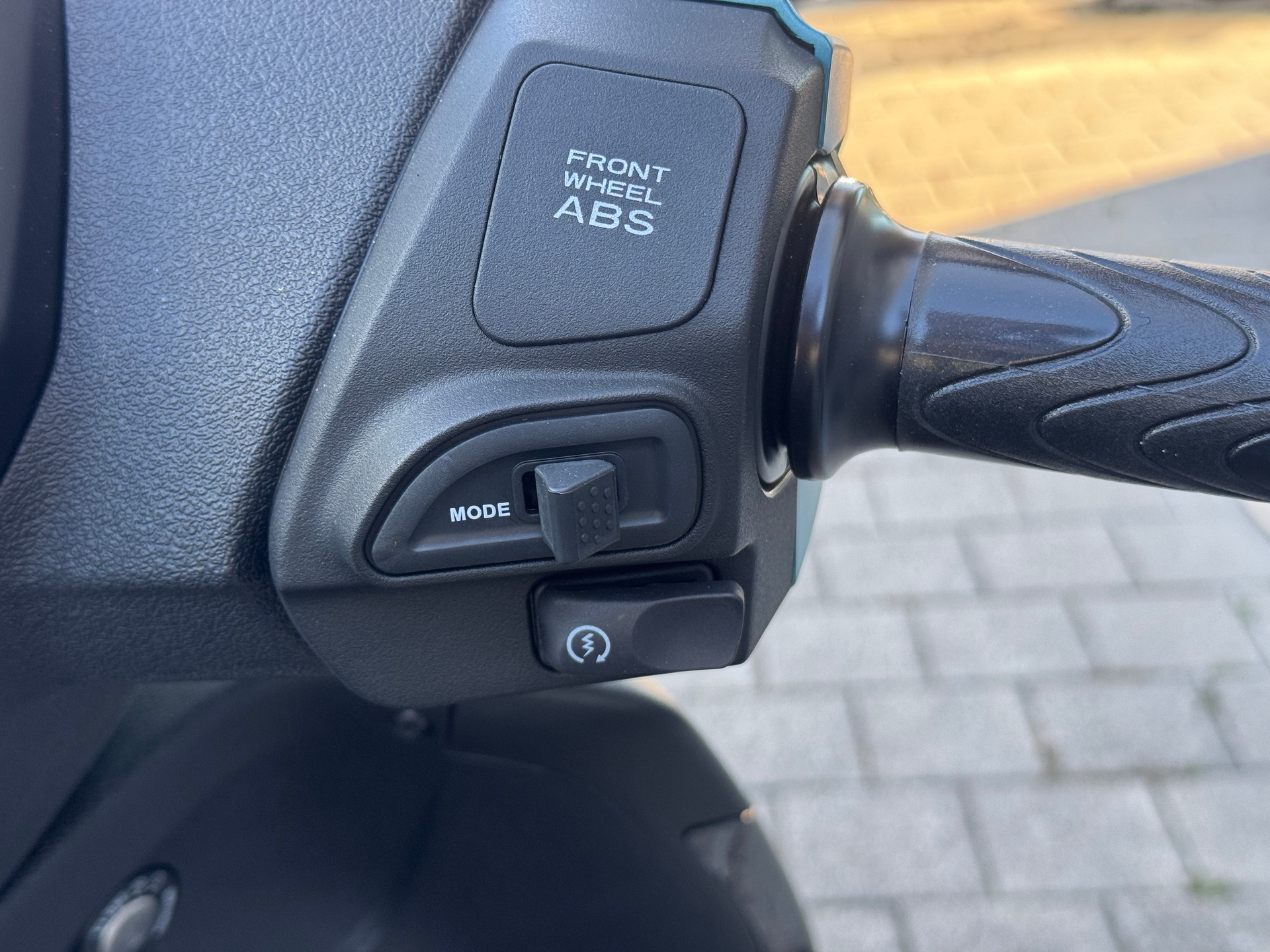 PIAGGIO Liberty 125 Sport E5+-image-8