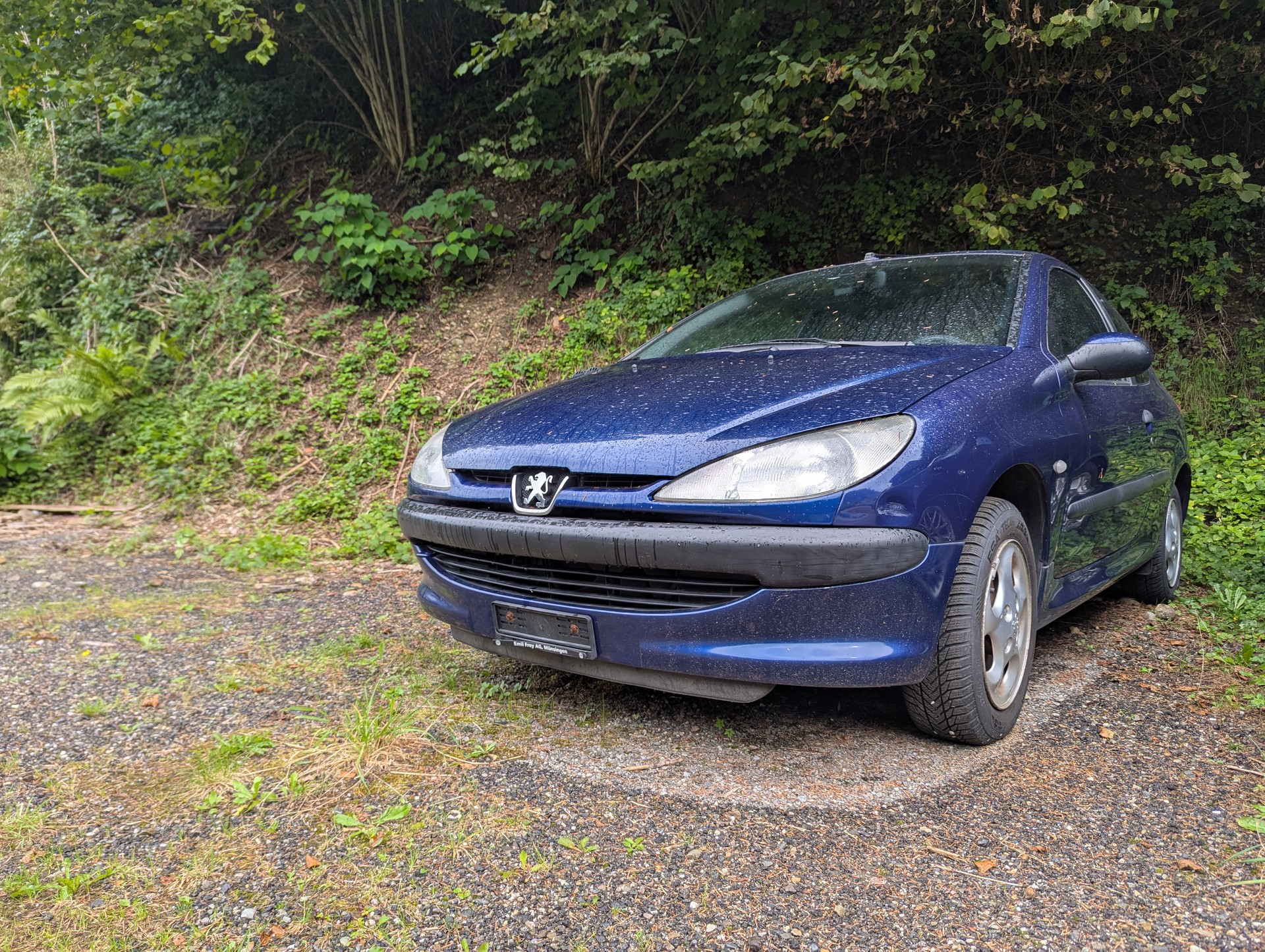 PEUGEOT 206 1.6 XT-image-1