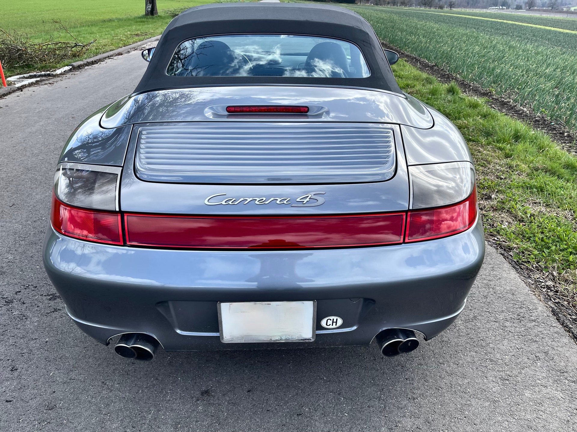 PORSCHE 911 Carrera 4 S Cabrio-image-4