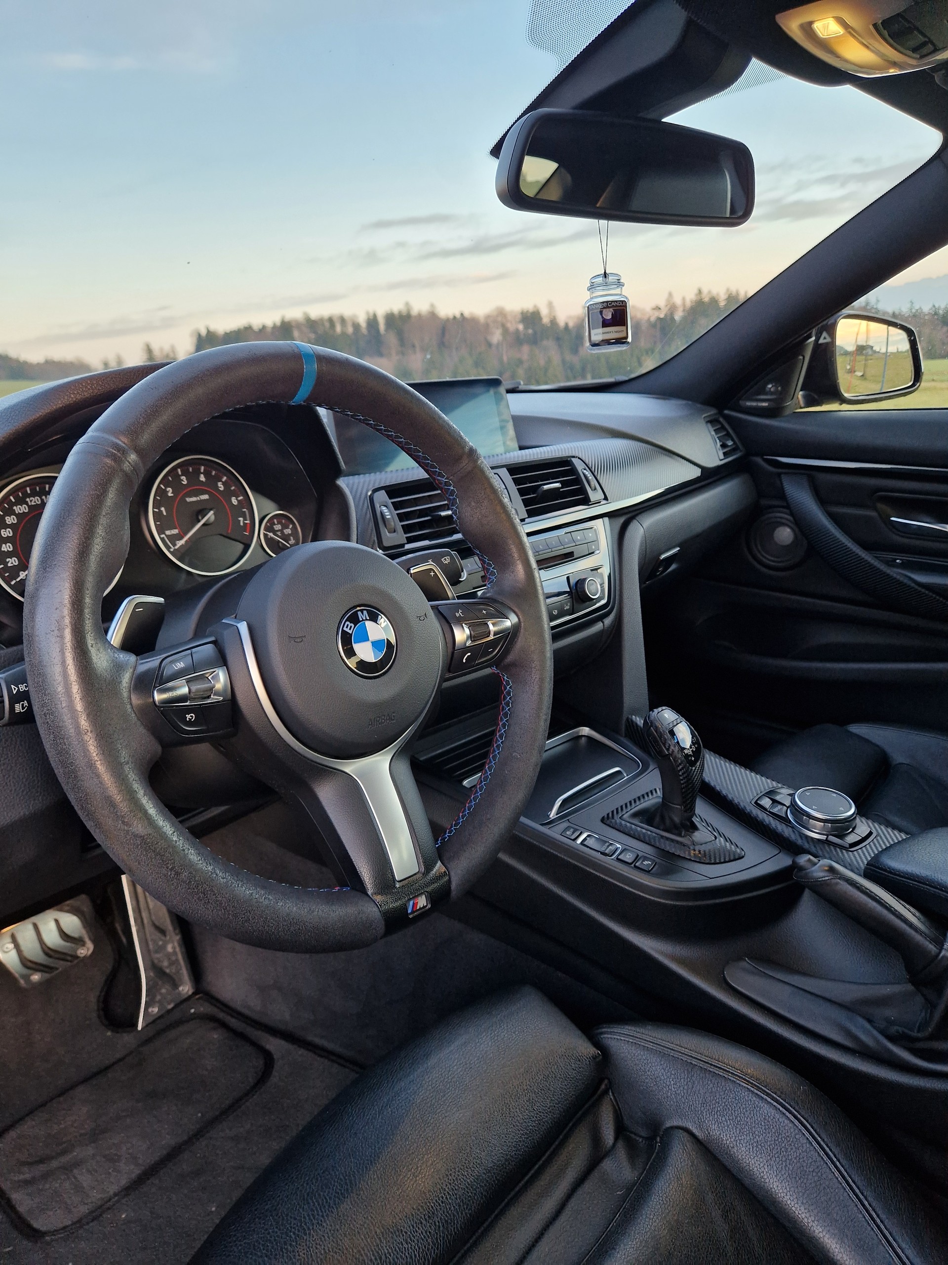BMW 435i Coupé xDrive M Sport Steptronic-image-14