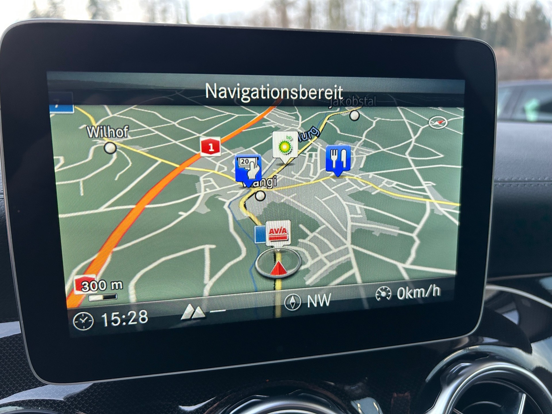 MERCEDES-BENZ GLA 45 AMG 4Matic 7G-DCT-image-13