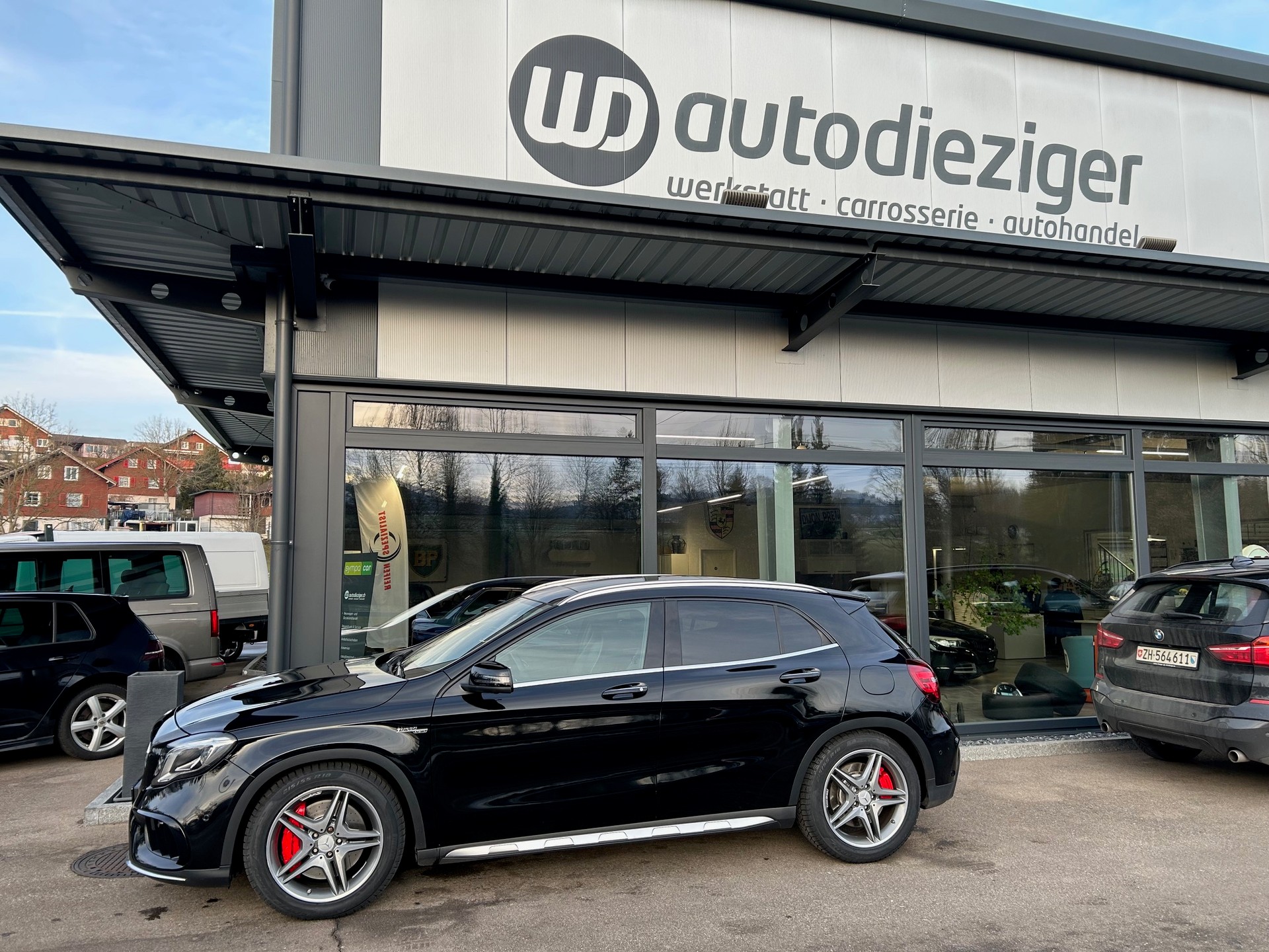 MERCEDES-BENZ GLA 45 AMG 4Matic 7G-DCT