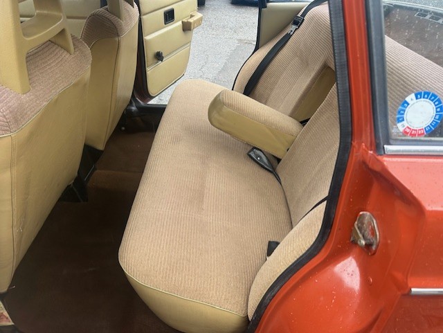 VOLVO 244 DL 2.1 ---VETERAN -----image-3