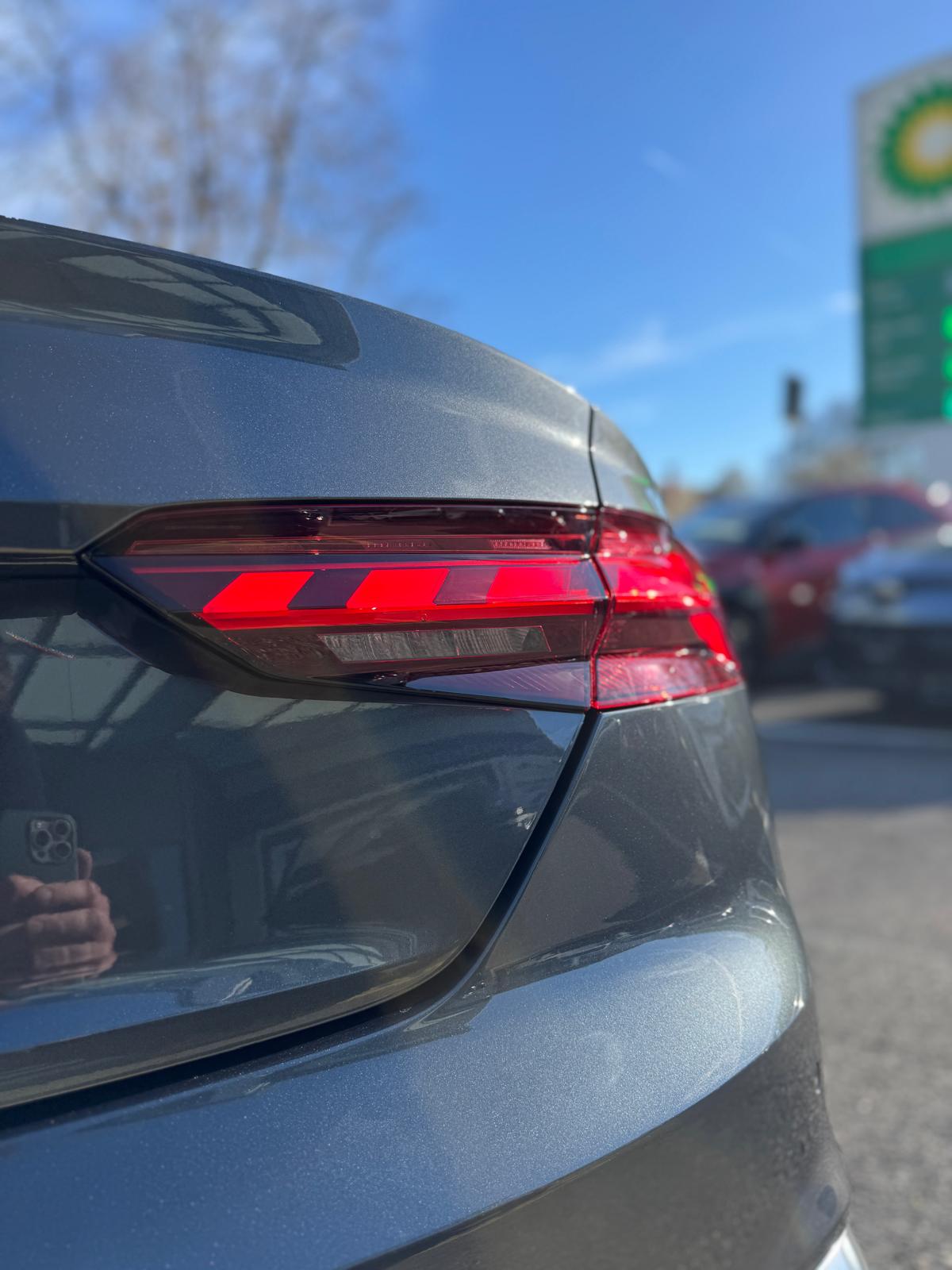 AUDI A5 Cabriolet 40 TFSI S-Line S-tronic-image-5