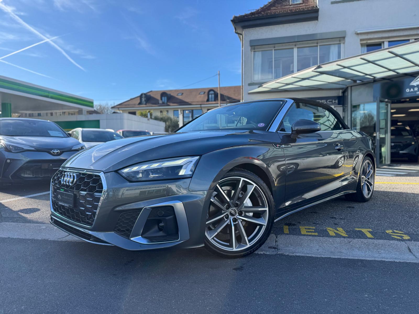 AUDI A5 Cabriolet 40 TFSI S-Line S-tronic-showroom-element-1