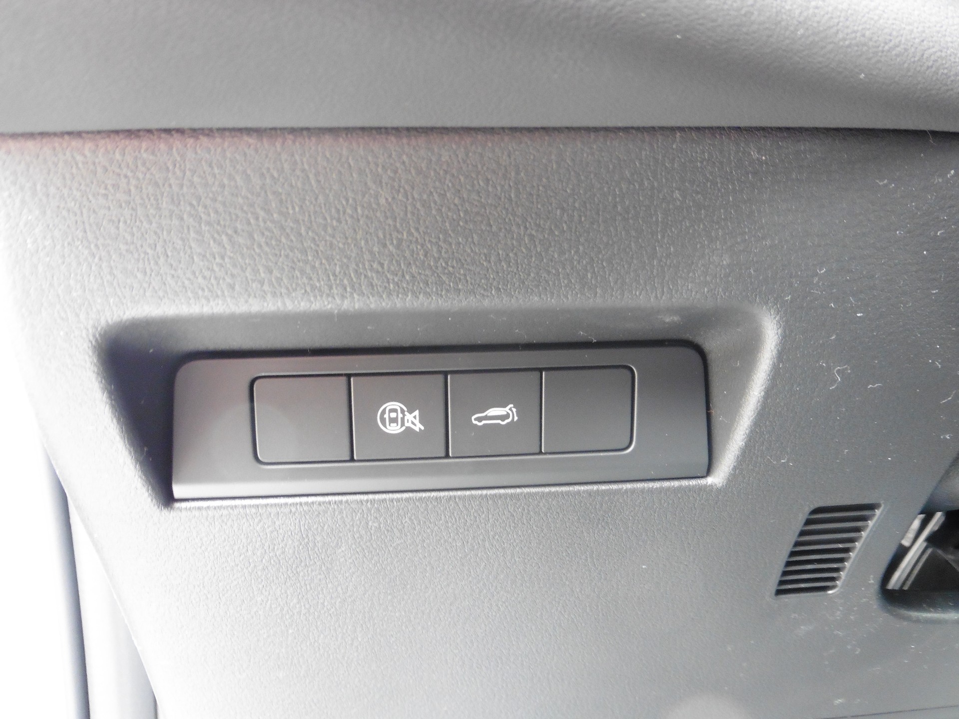 MAZDA Exklusive-Line-image-8
