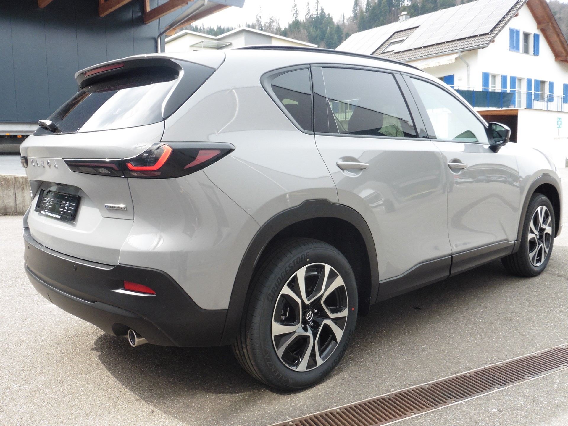 MAZDA Exklusive-Line-image-3