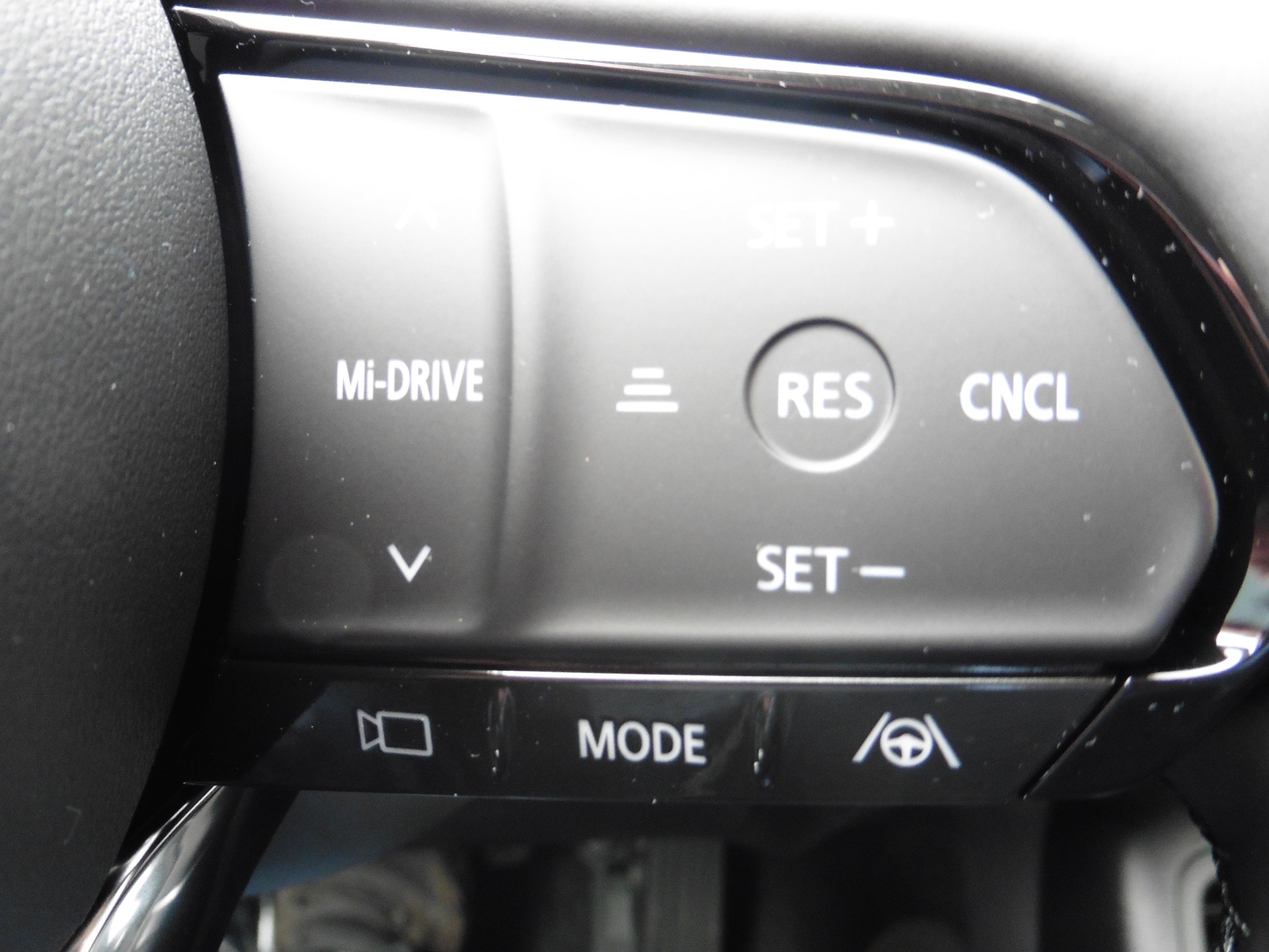 MAZDA Exklusive-Line-image-13