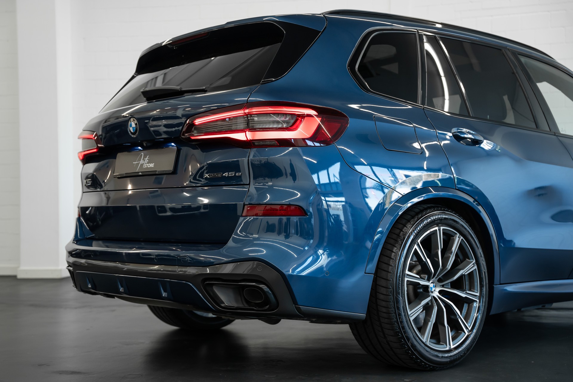 BMW X5 xDrive 45e M Sport Steptronic-image-8