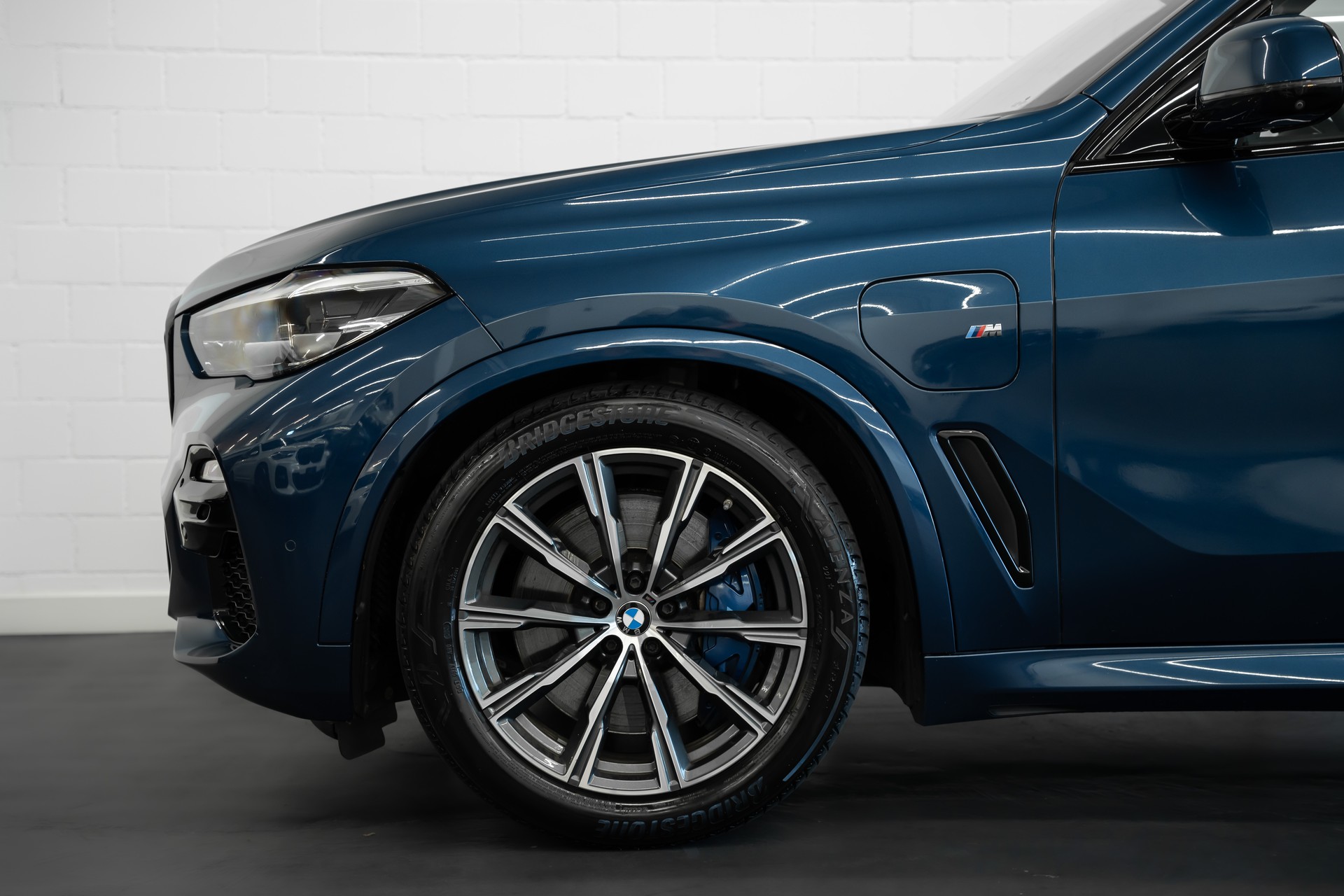 BMW X5 xDrive 45e M Sport Steptronic-image-14