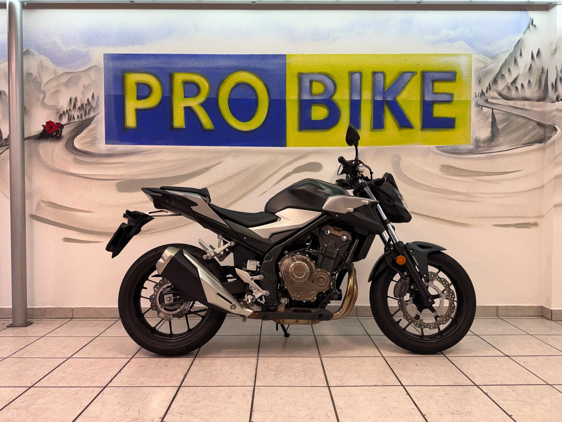 HONDA CB 500 F ABS-image-1
