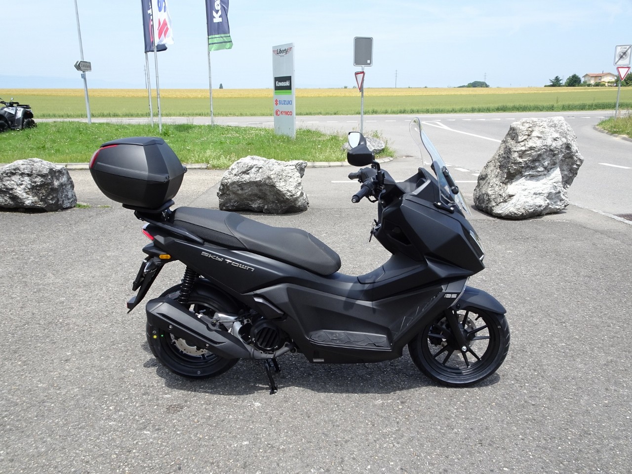 KYMCO Sky Town 125 TopCase-image-0