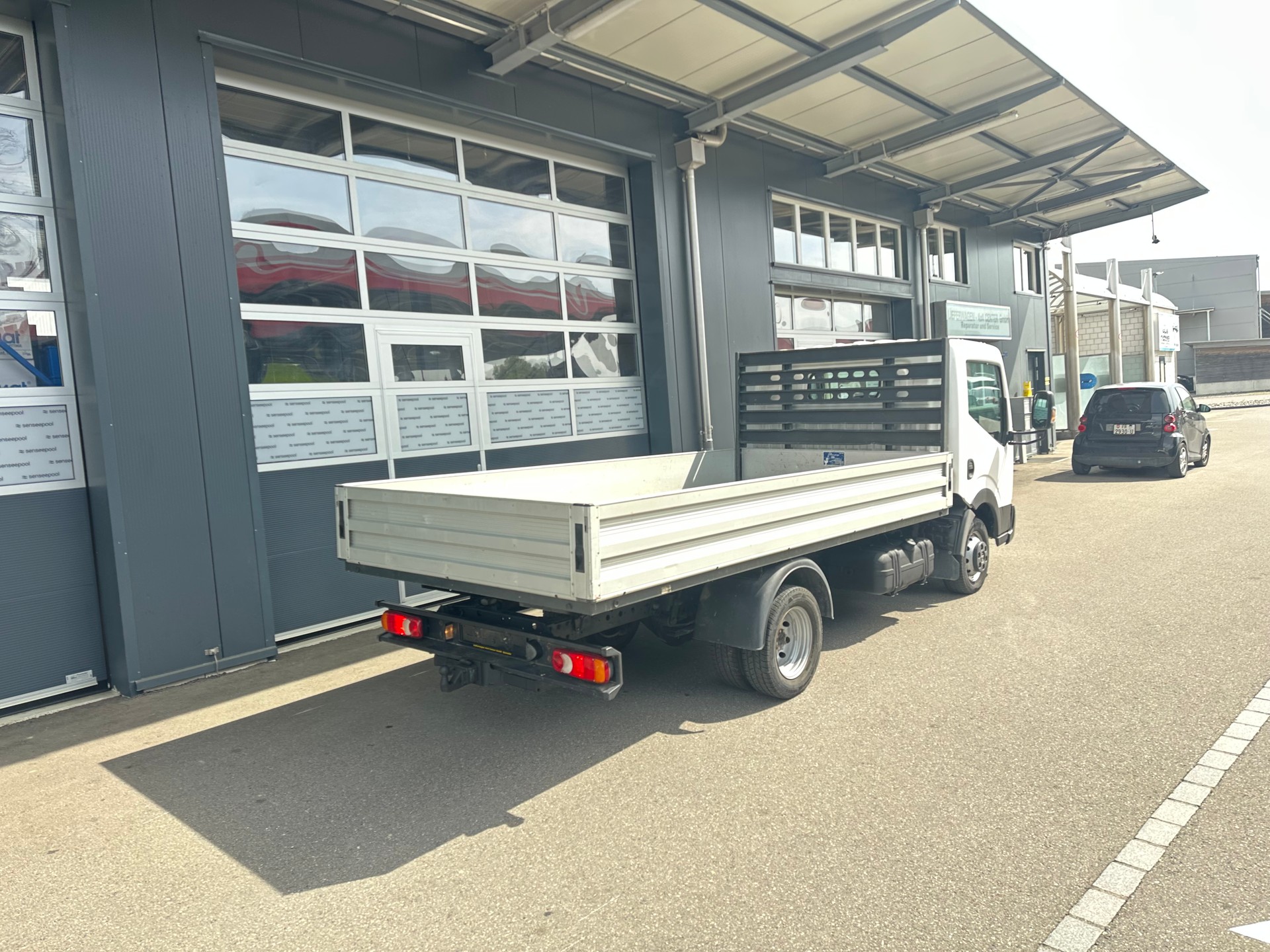 NISSAN Cabstar 35 14-image-3