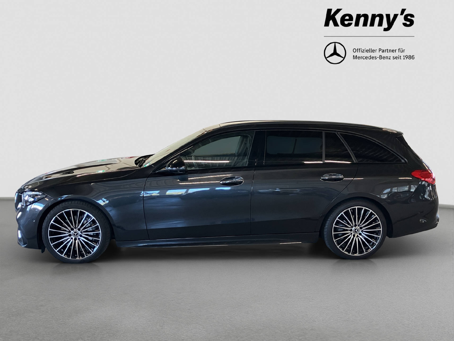 MERCEDES-BENZ C 220 d Swiss Star AMG Line 4MATIC Kombi-showroom-element-2
