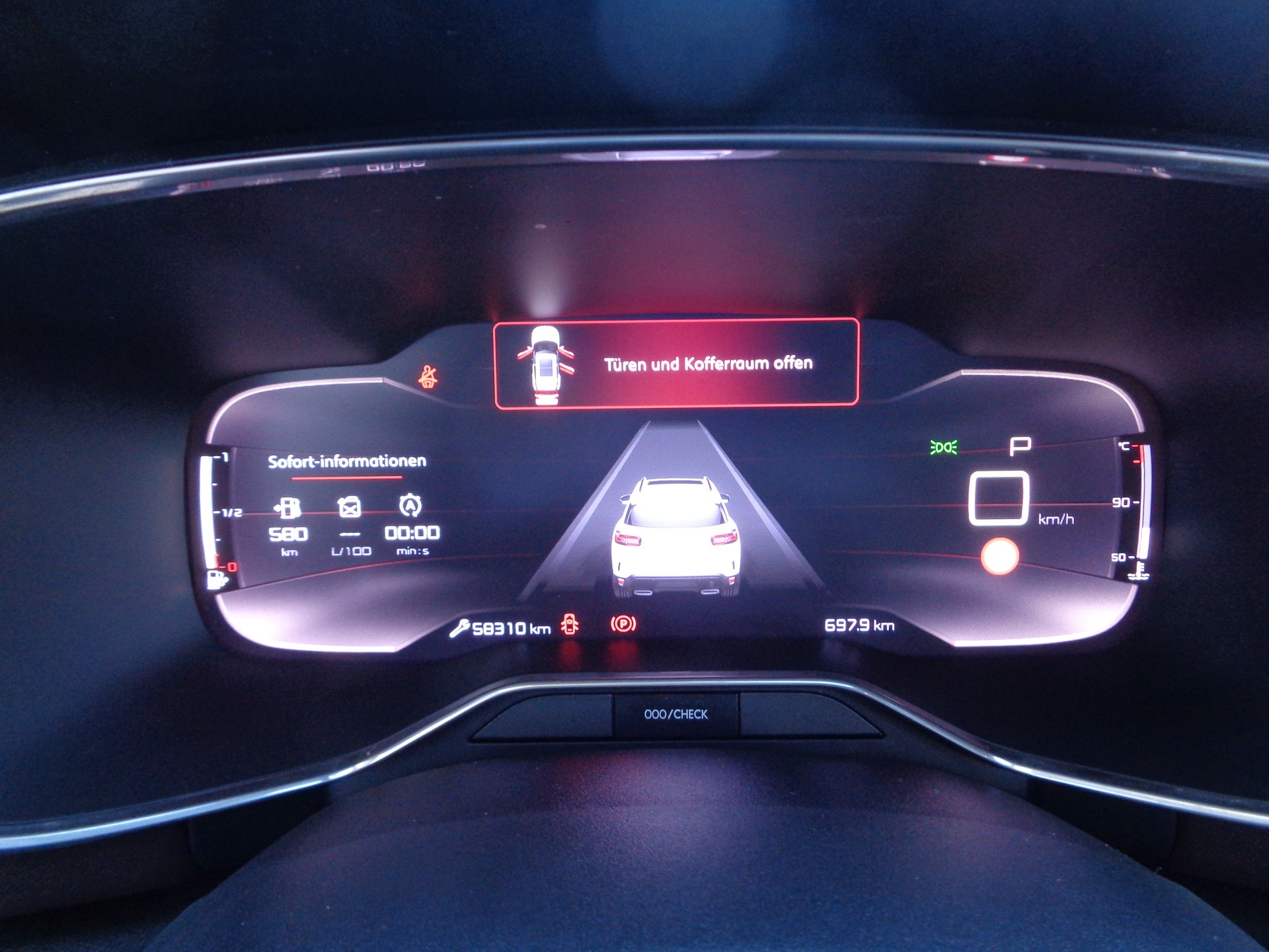 CITROEN C5 Aircross 1.6i PureTech Shine EAT8-image-13