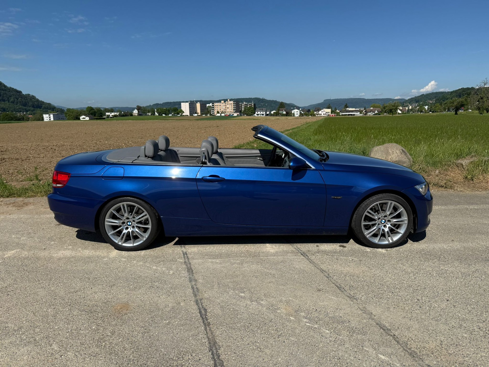 BMW 335i Cabriolet Steptronic-image-7