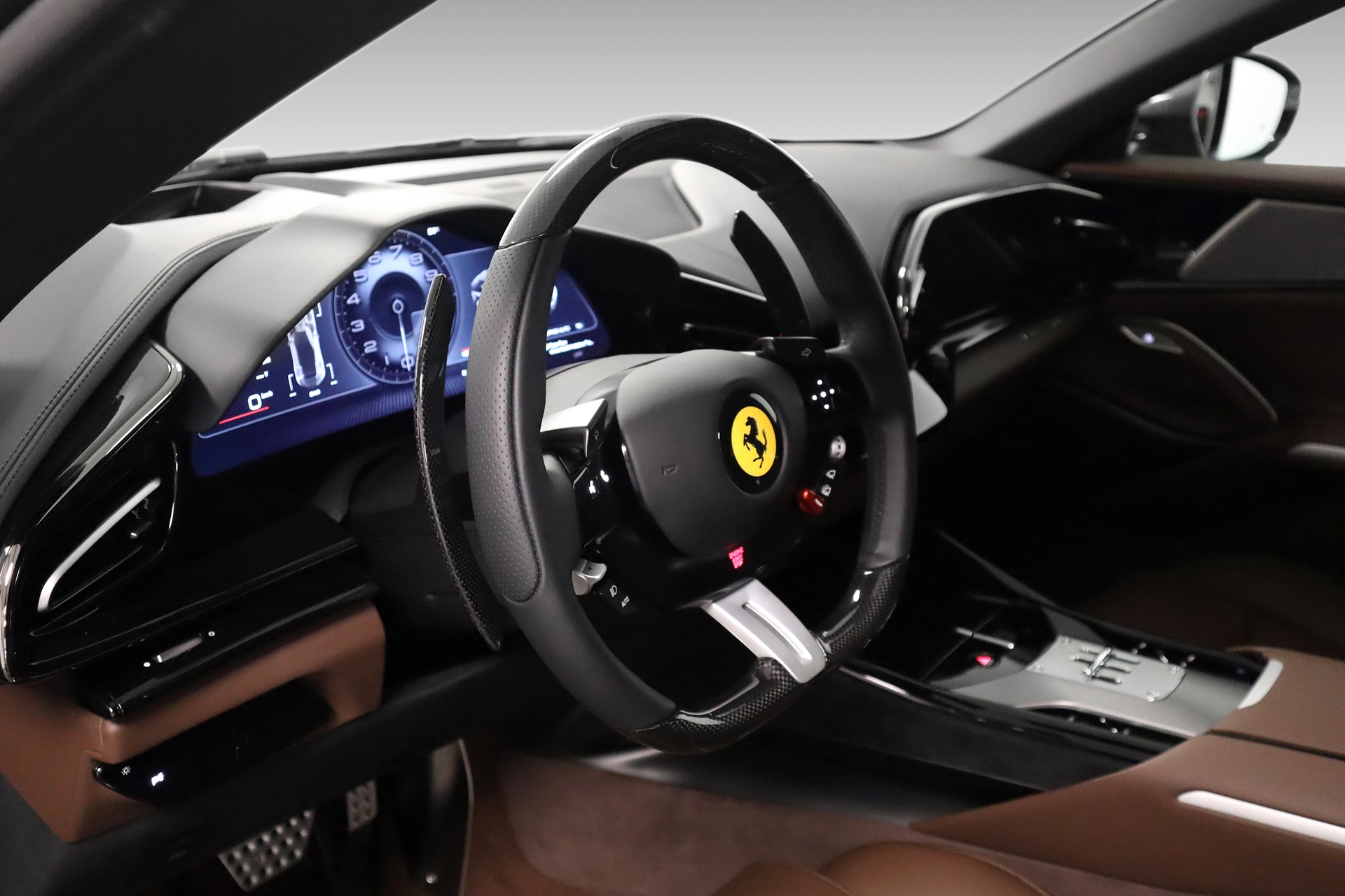 FERRARI Purosangue 6.5 V12-image-10