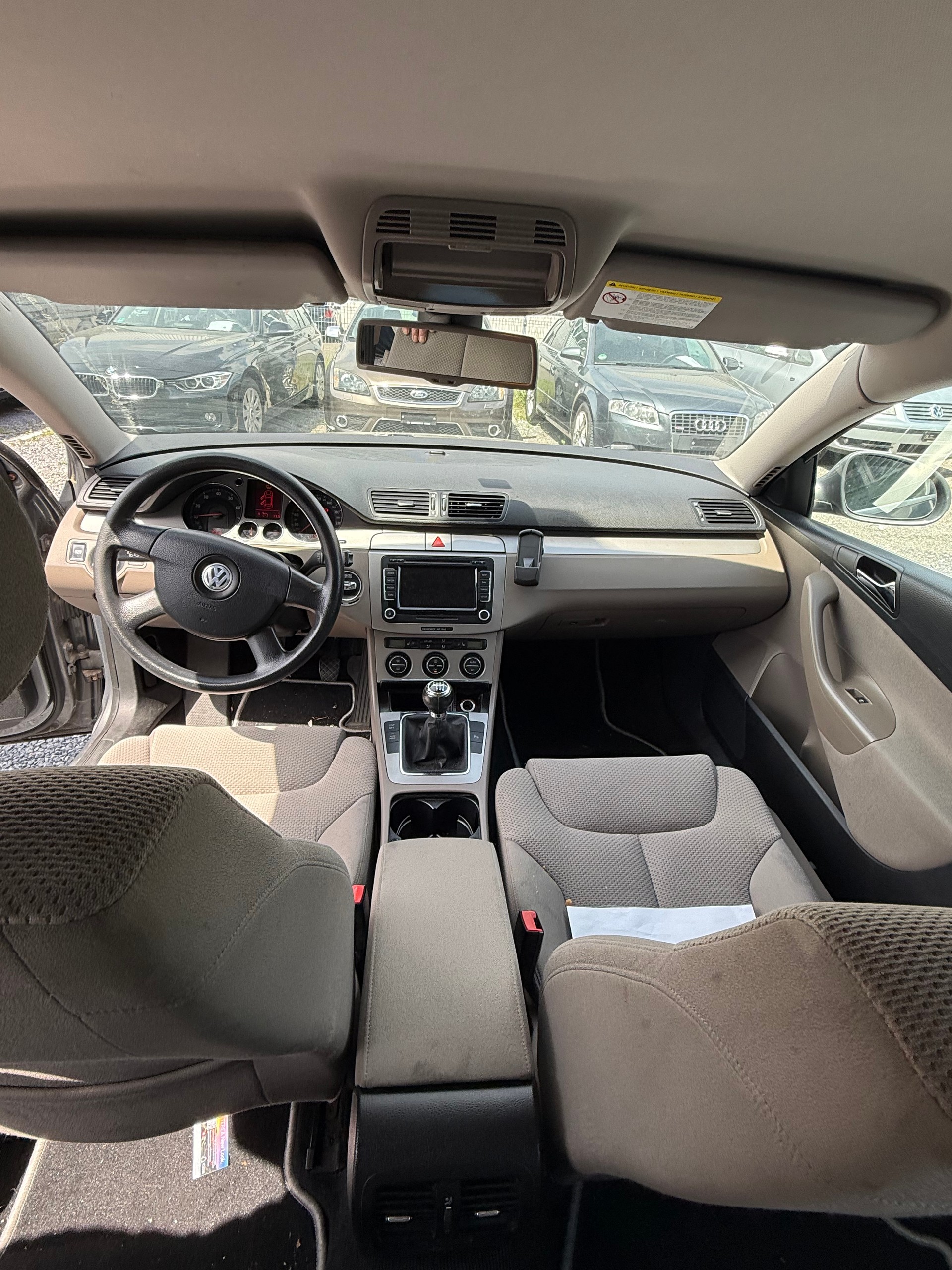 VW Passat Variant 2.0T FSI Sportline-image-9