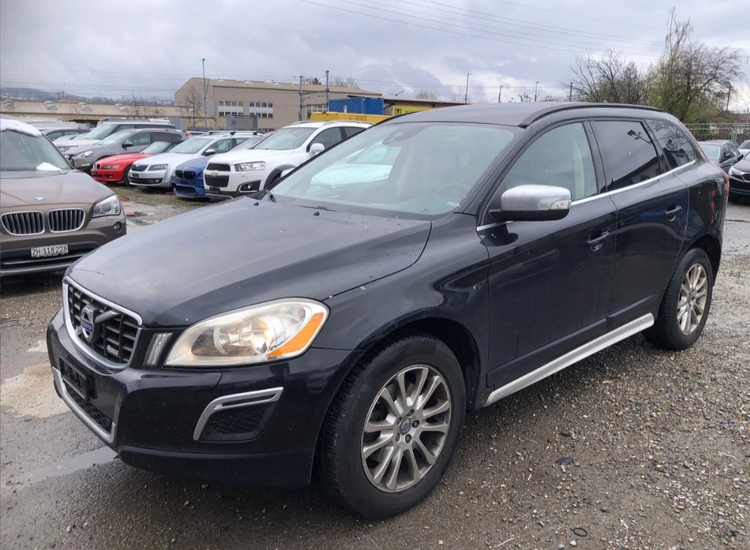 VOLVO XC60 D3 AWD R-Design Geartronic