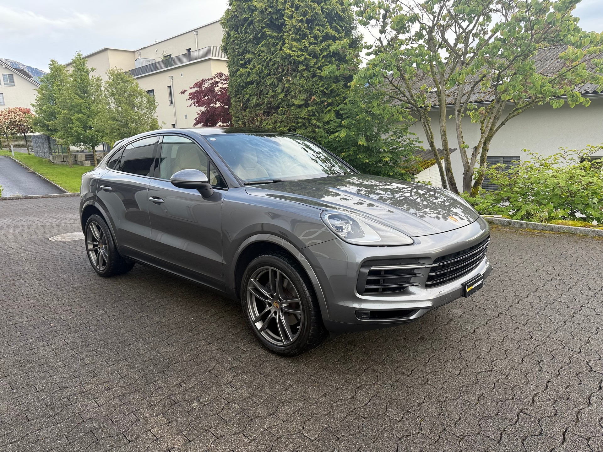 PORSCHE Cayenne Coupé