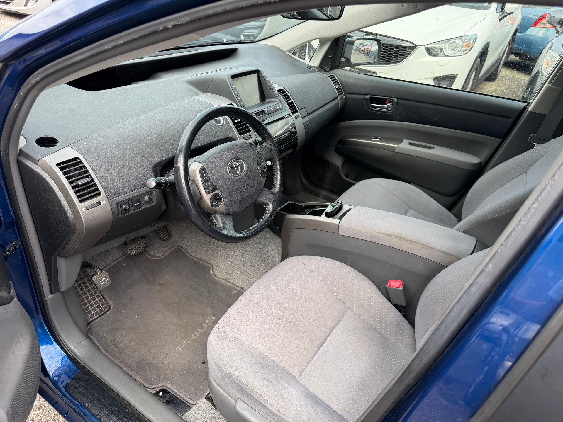 TOYOTA Prius 1.5 16V Hybrid-image-6