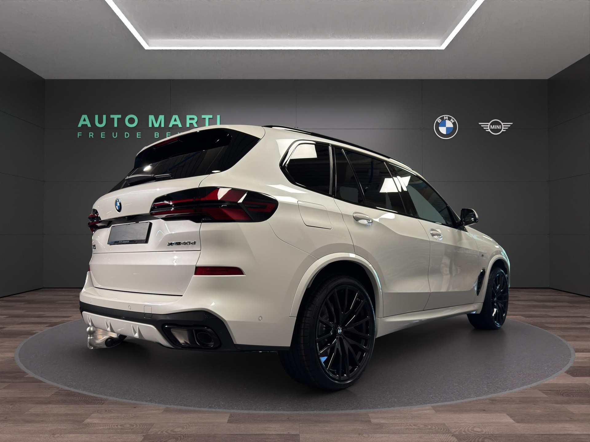 BMW X5 40d xDrive M Sport-showroom-element-3