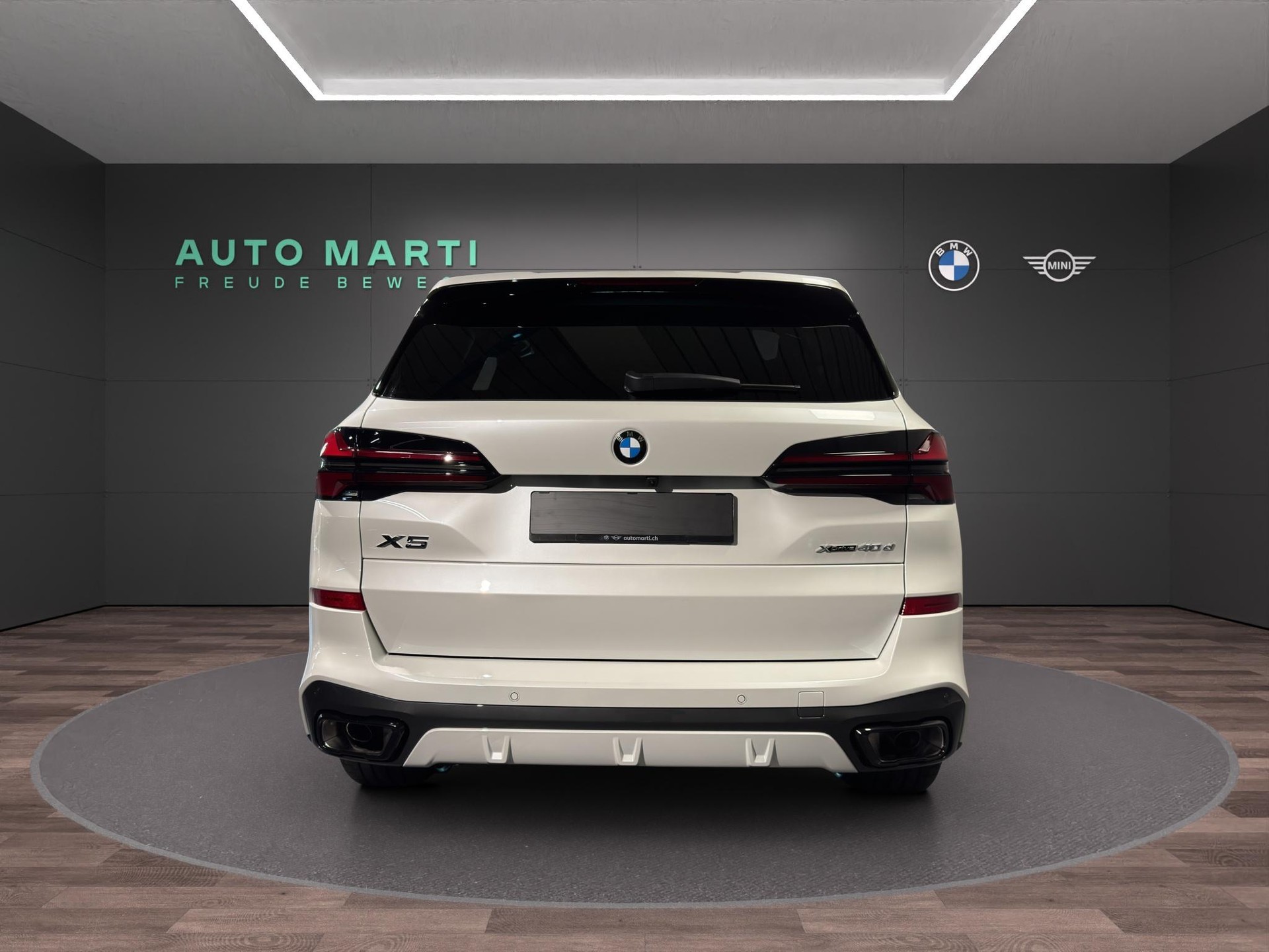 BMW X5 40d xDrive M Sport-showroom-element-2