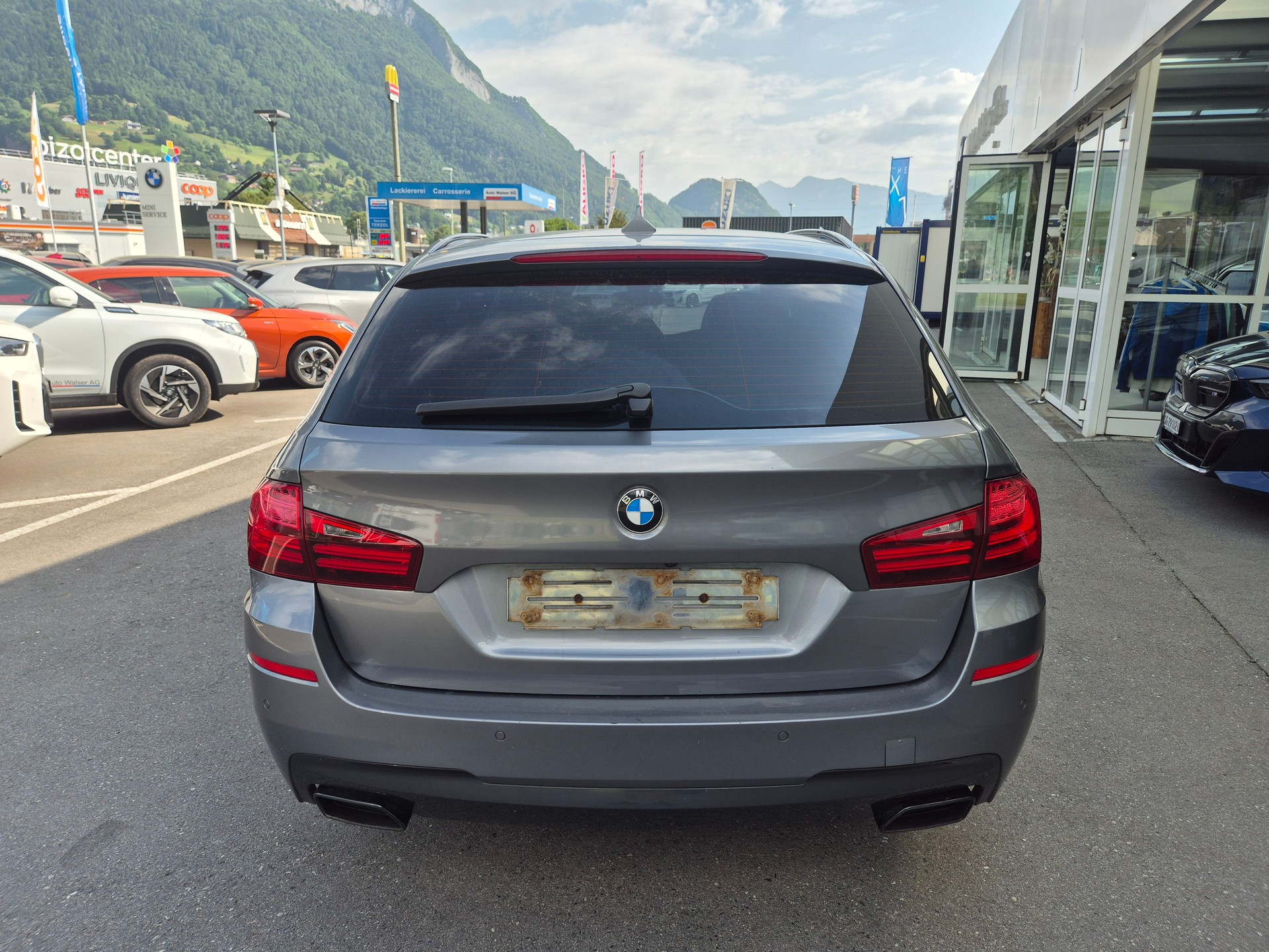 BMW M550d Touring xDrive Steptronic-image-7