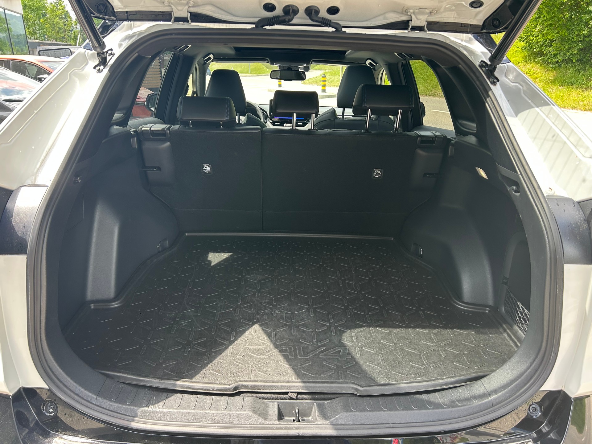 TOYOTA RAV-4 2.5 HSD Style e-CVT 4WD-image-6