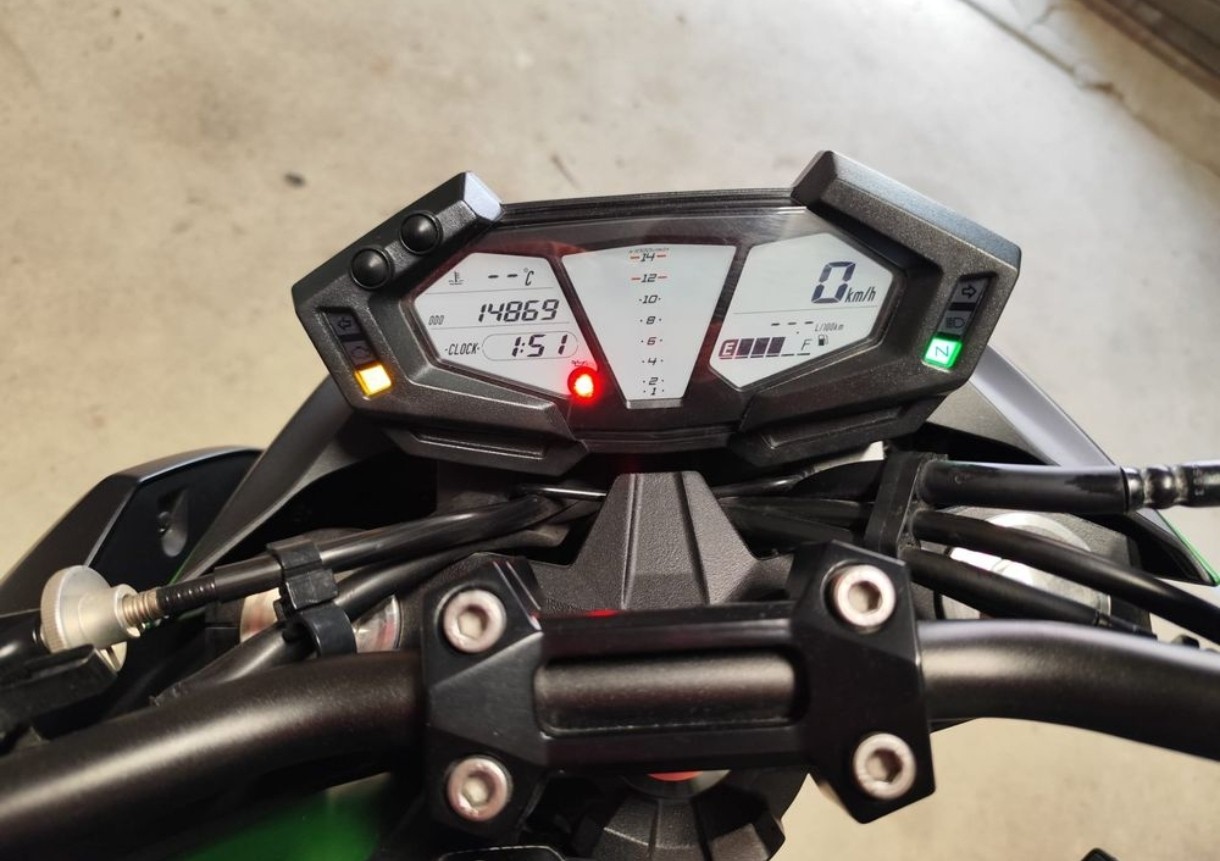 KAWASAKI Z 800 e version ABS-image-4