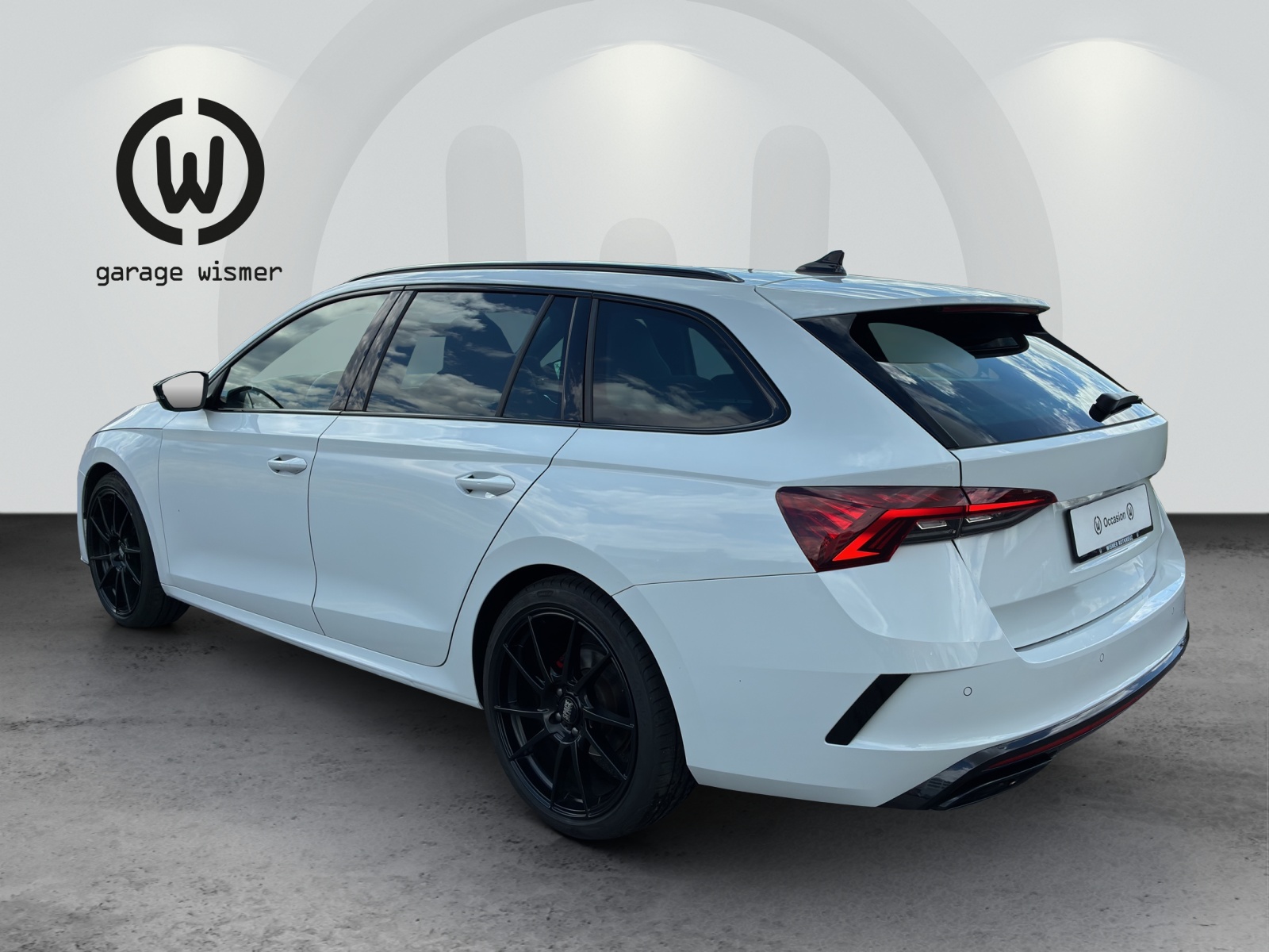 SKODA Octavia Combi 2.0 TDI DSG RS 4x4-showroom-element-2