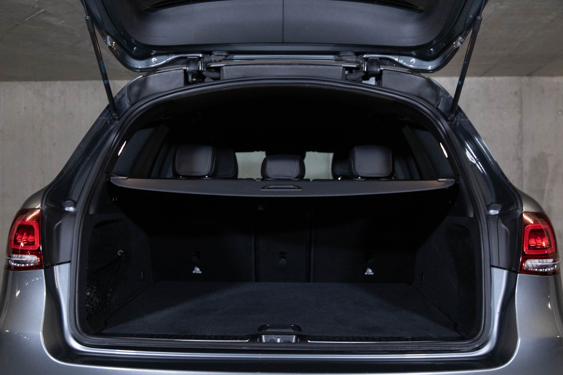 MERCEDES-BENZ GLC 63 S AMG 4Matic 9G-Tronic-image-24